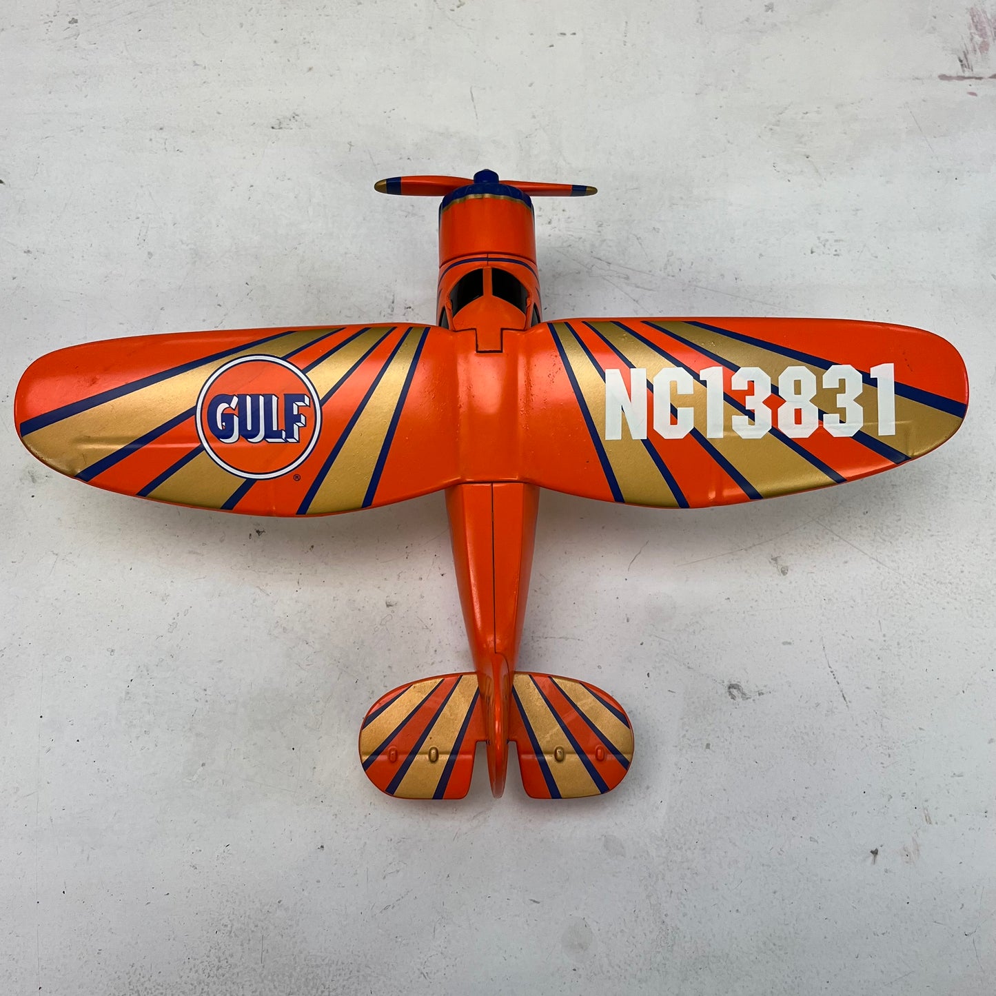 Gearbox Limited Edition Gulf Stinson Reliant Die Cast Coin Bank, 1997
