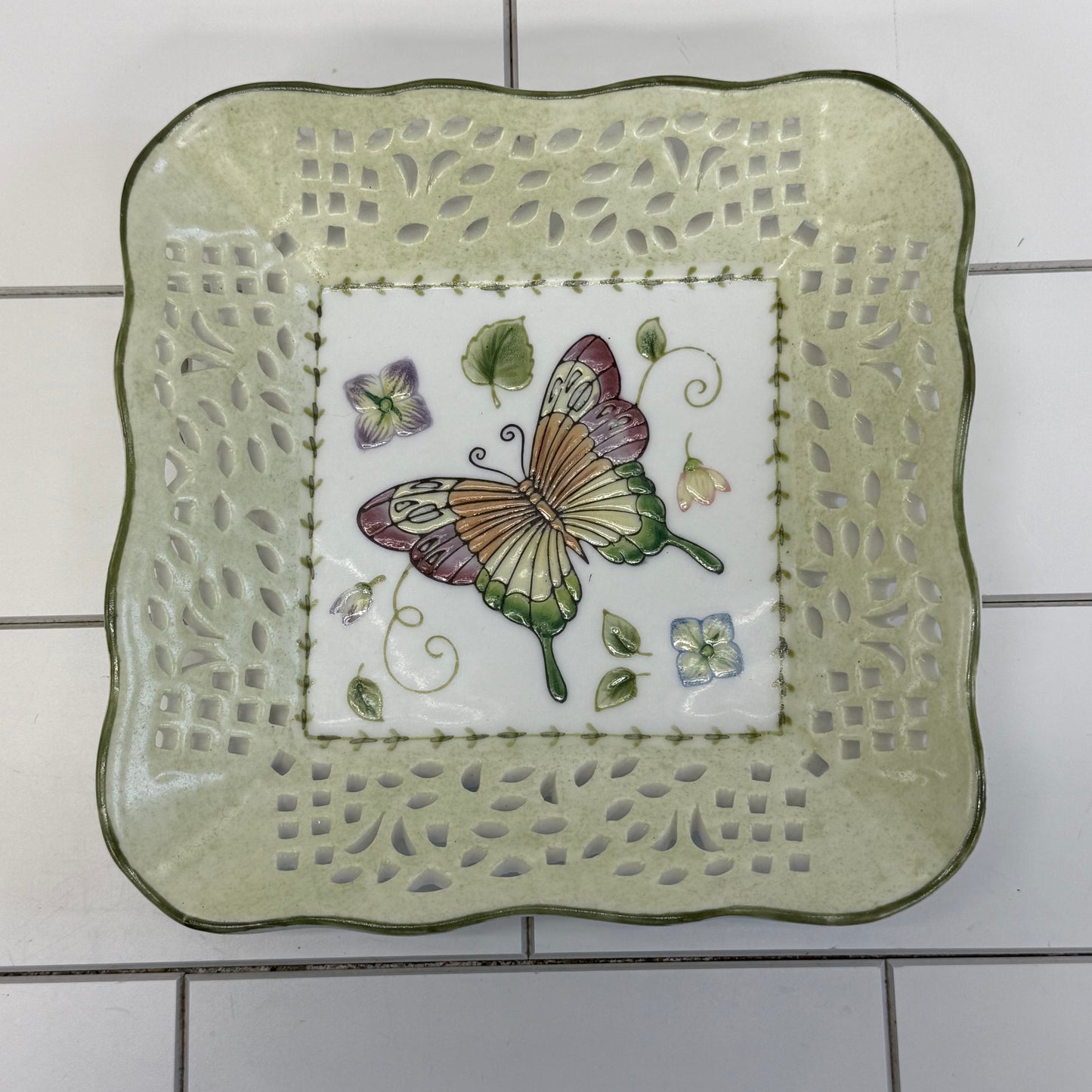 Andrea by Sadek Butterfly Reticulated Ceramic Dish