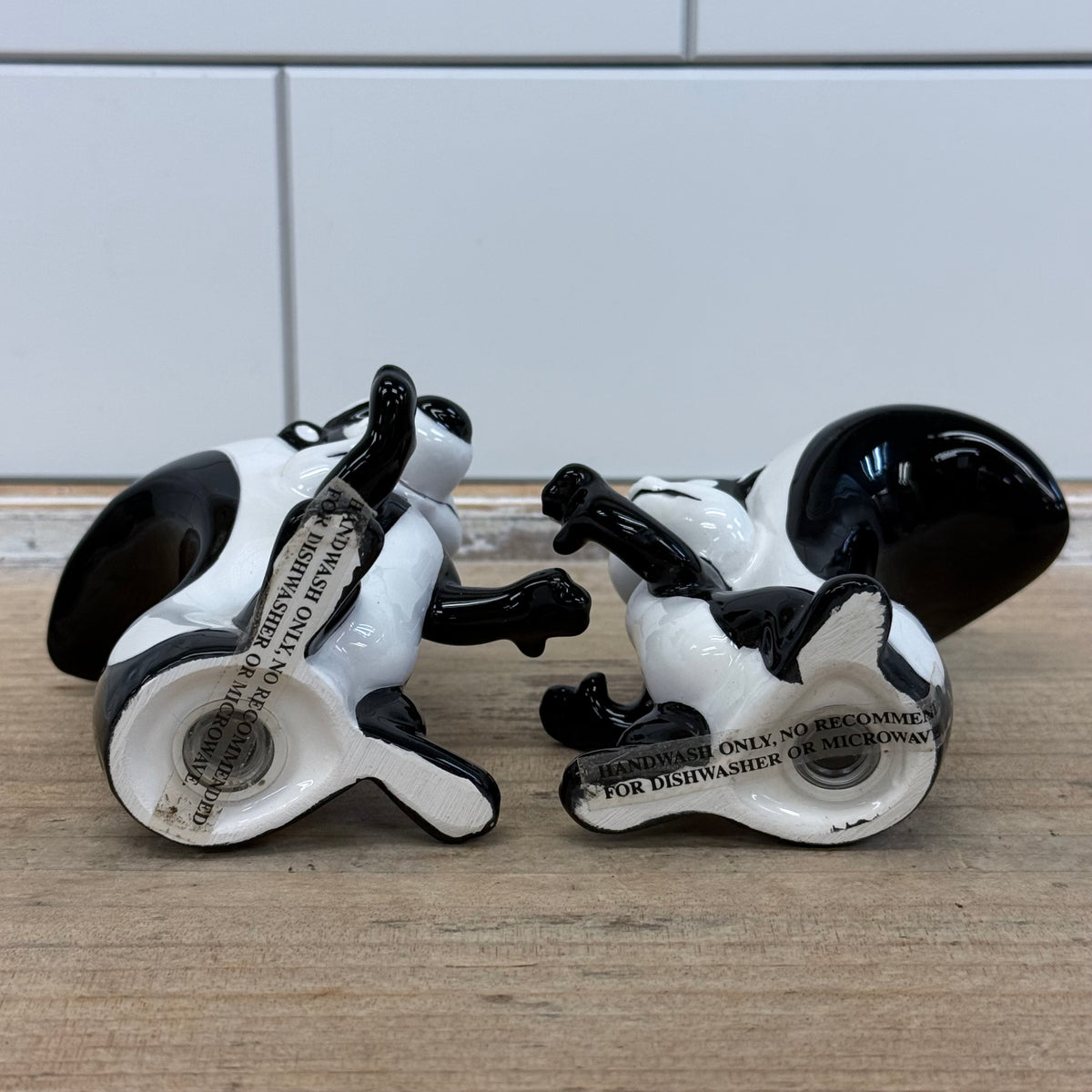 Pepe Le Pew Penelope Salt Pepper Shakers Warner Bros 1997