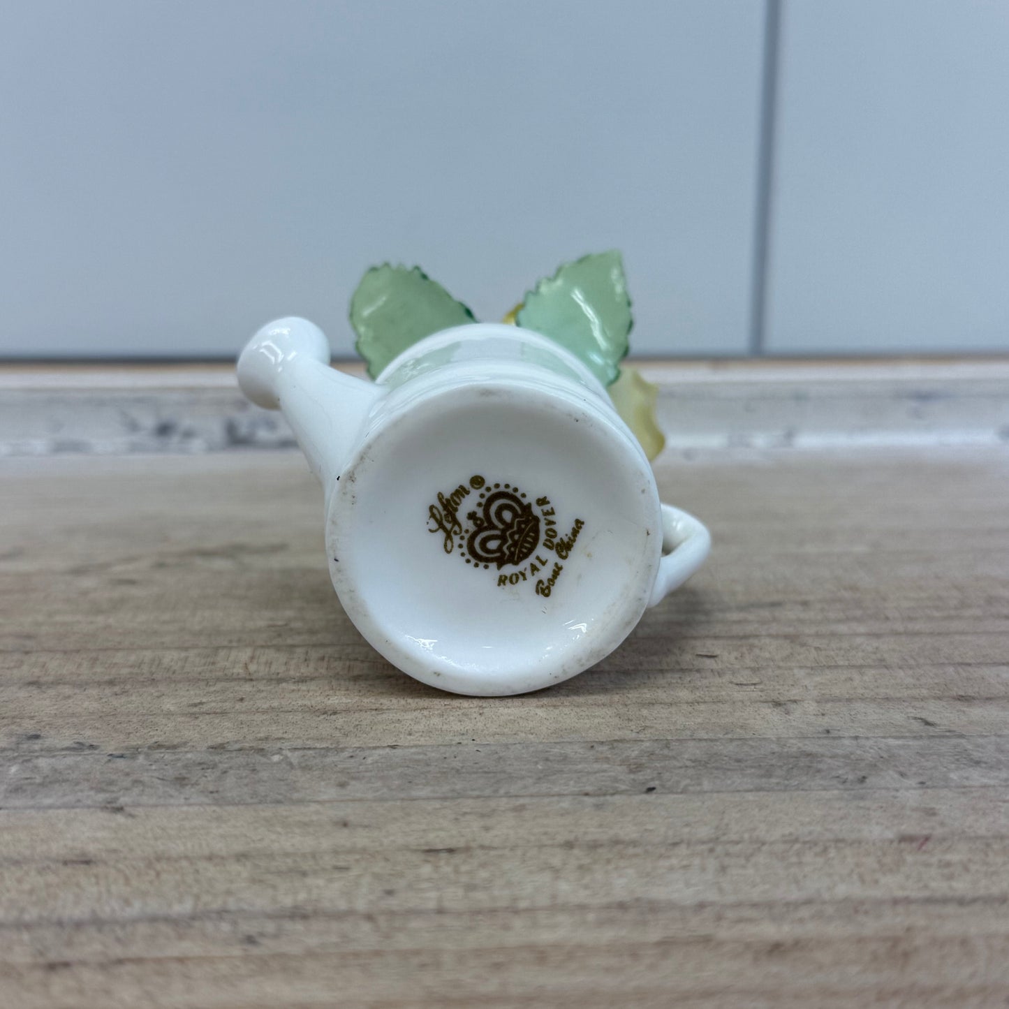 Flower Bouquet Figurine, Bone China Selection