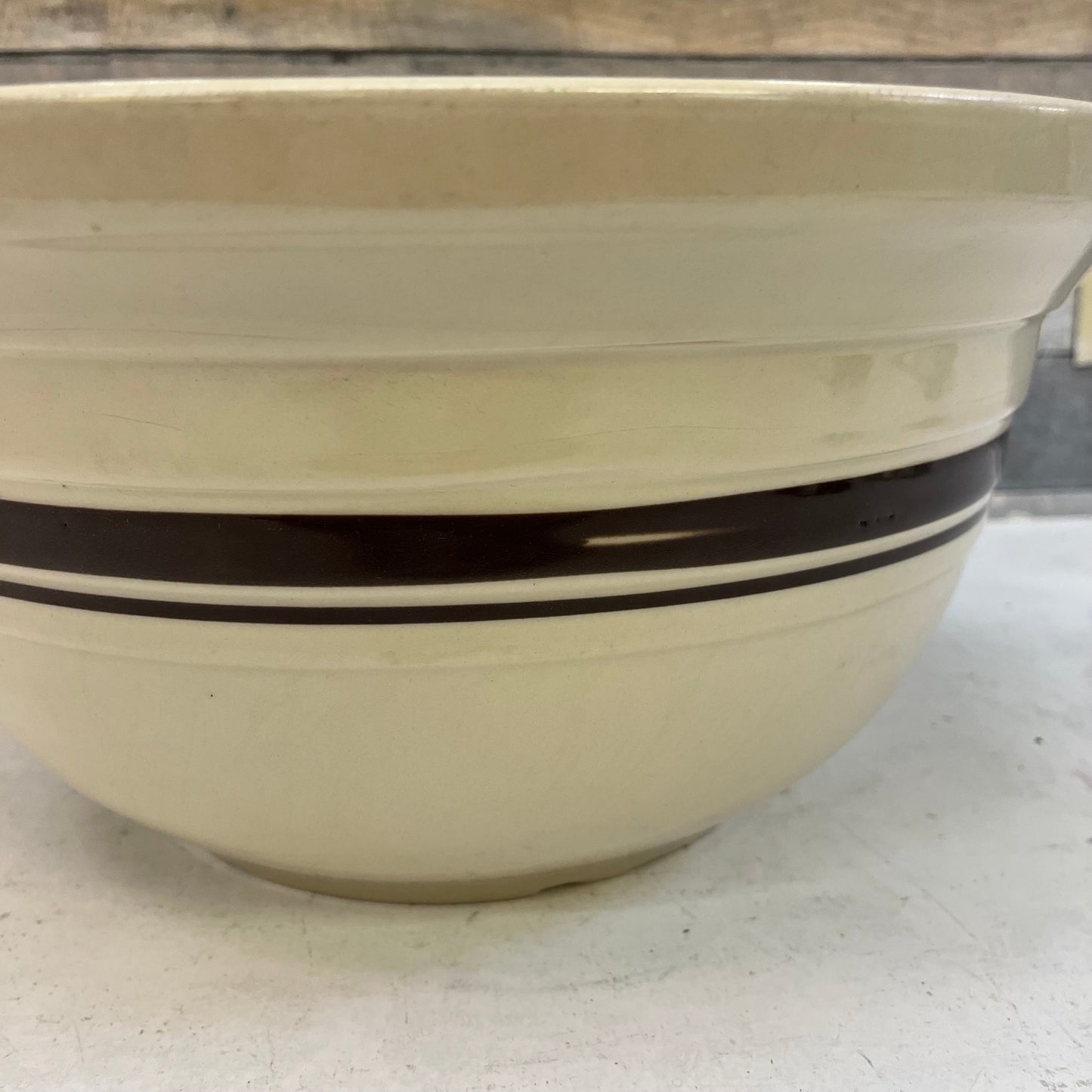 Friendship Pottery Roseville Striped Stoneware Mixing Bowl, 8 Quart