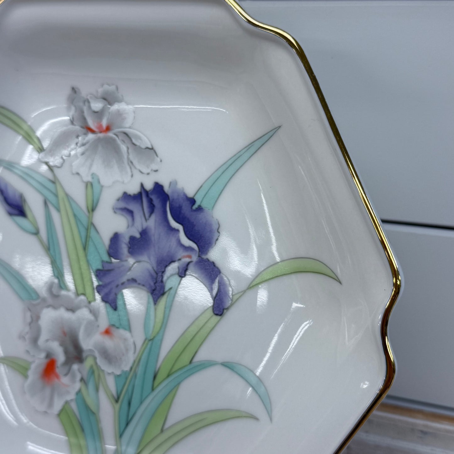 Otagiri Iris Bouquet Gilded Ceramic Plate