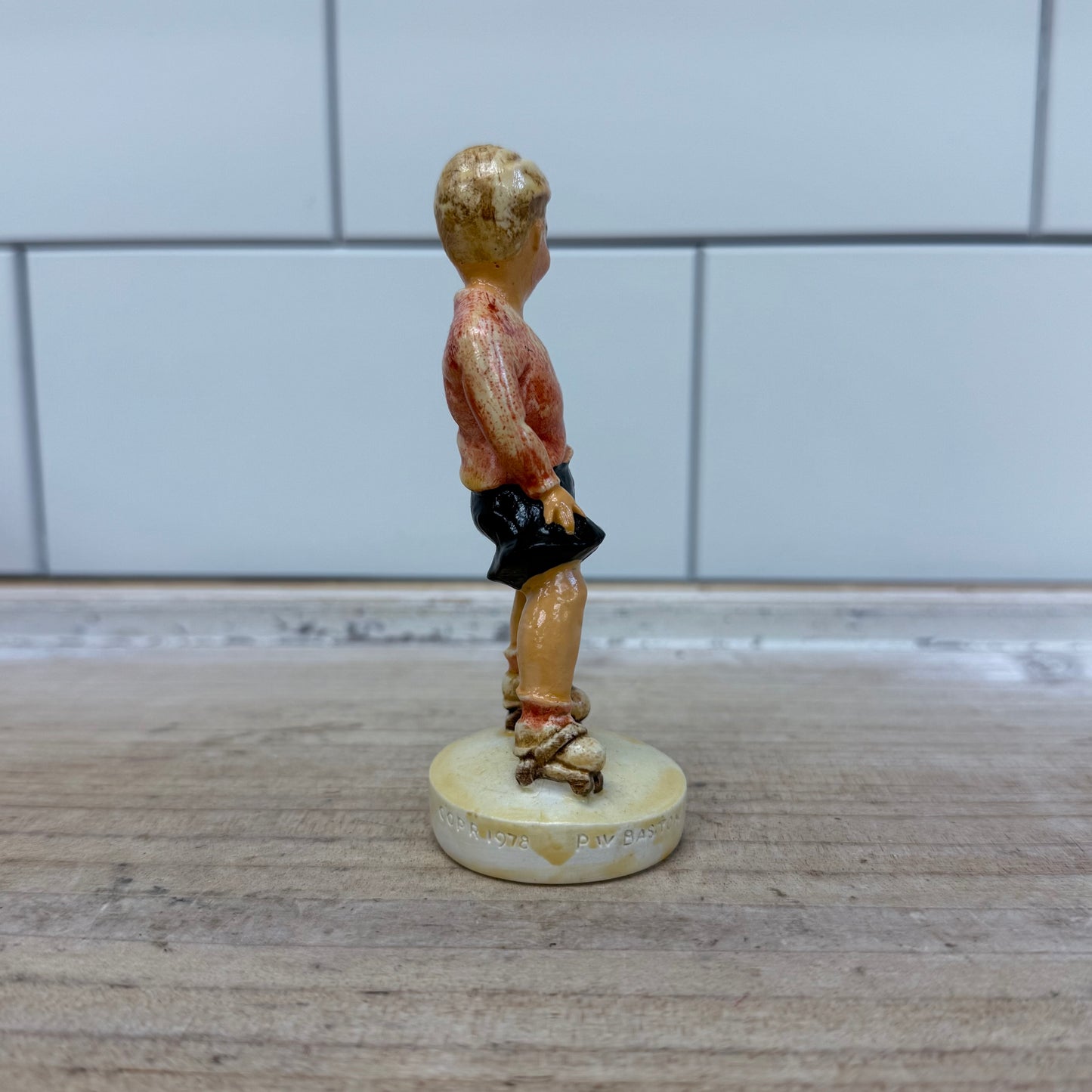 Sebastian Miniatures Sidewalk Days Figurine