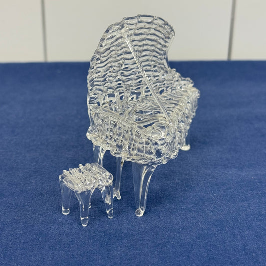 Spun Spaghetti Glass Figurine Lot of 6