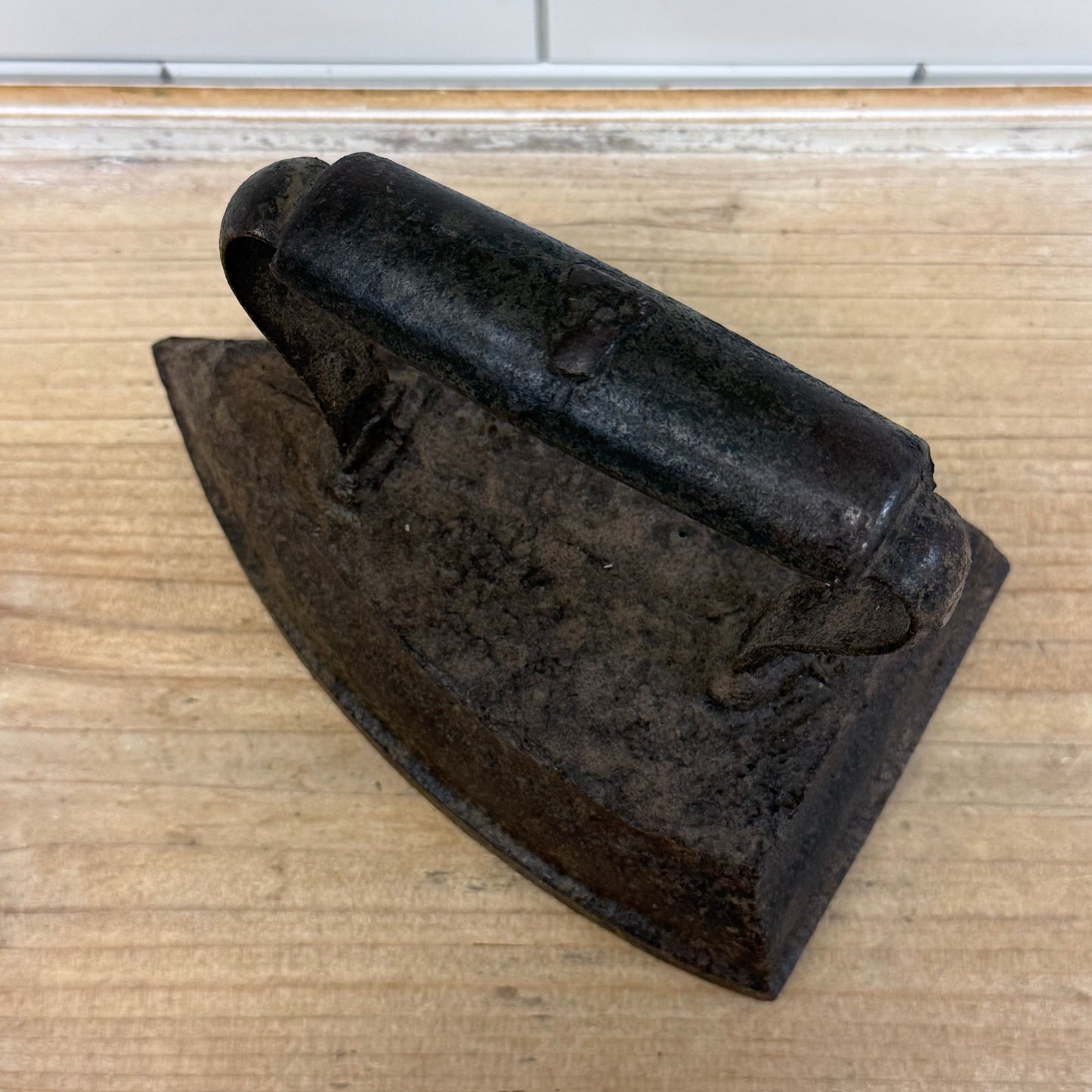 Cast Iron Sad Iron No. 7 Primitive c.1880s