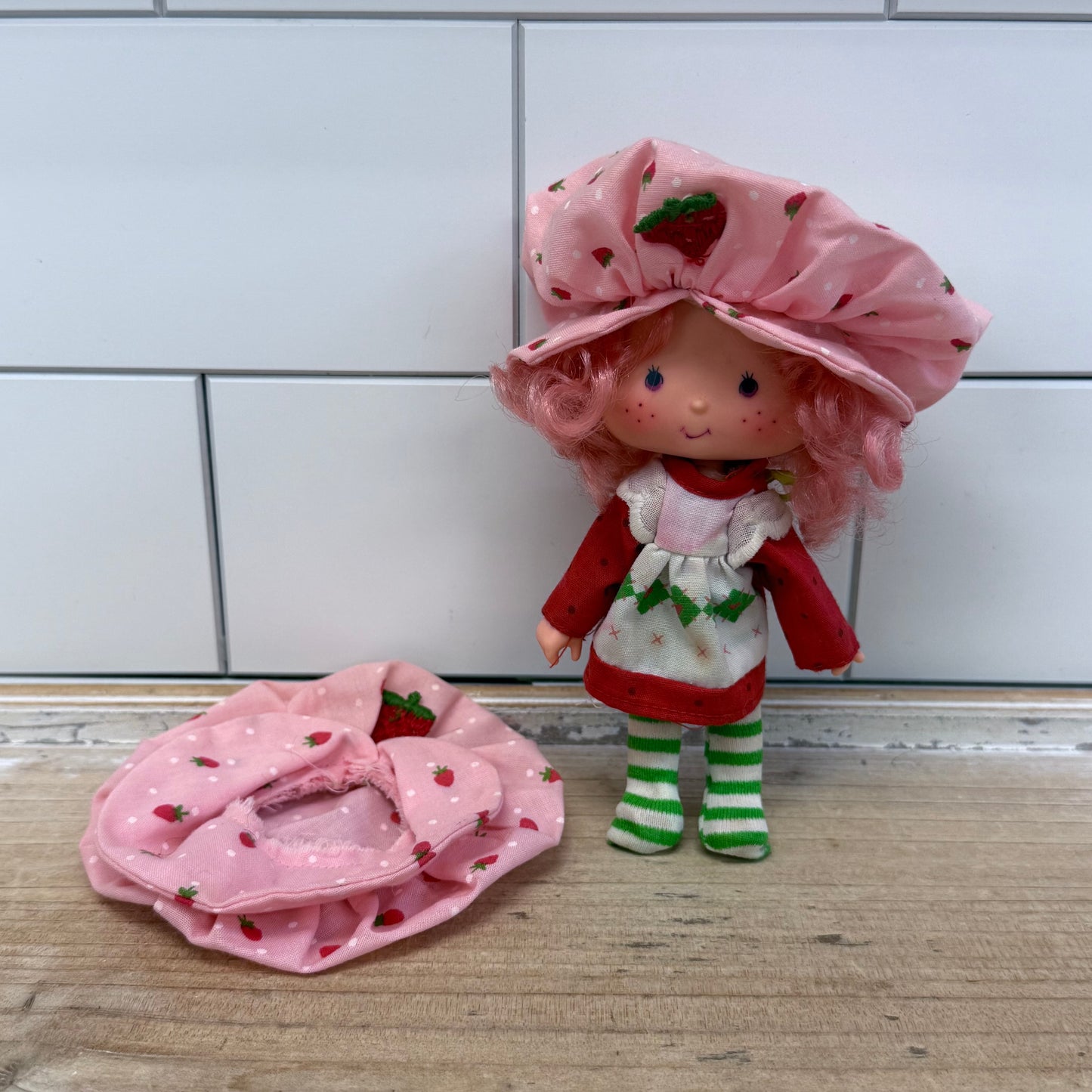 Strawberry Shortcake Raspberry Tart Doll Outfit Set 1980s Scented