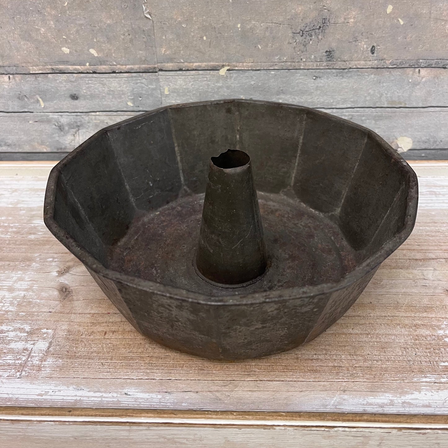Tin Bundt Cake Pan Selection