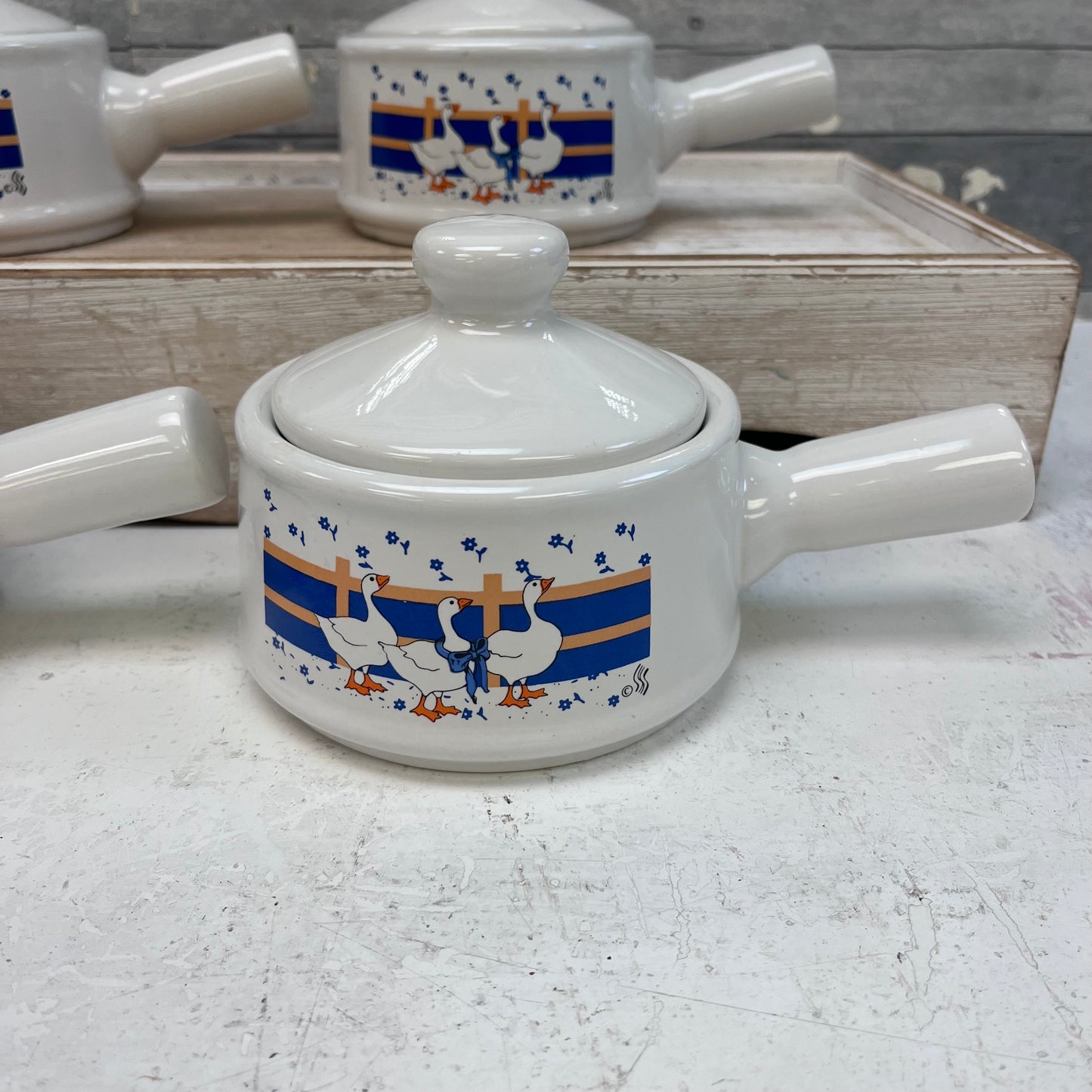 Country Goose Ceramic Lidded Soup Bowls, Set of 4