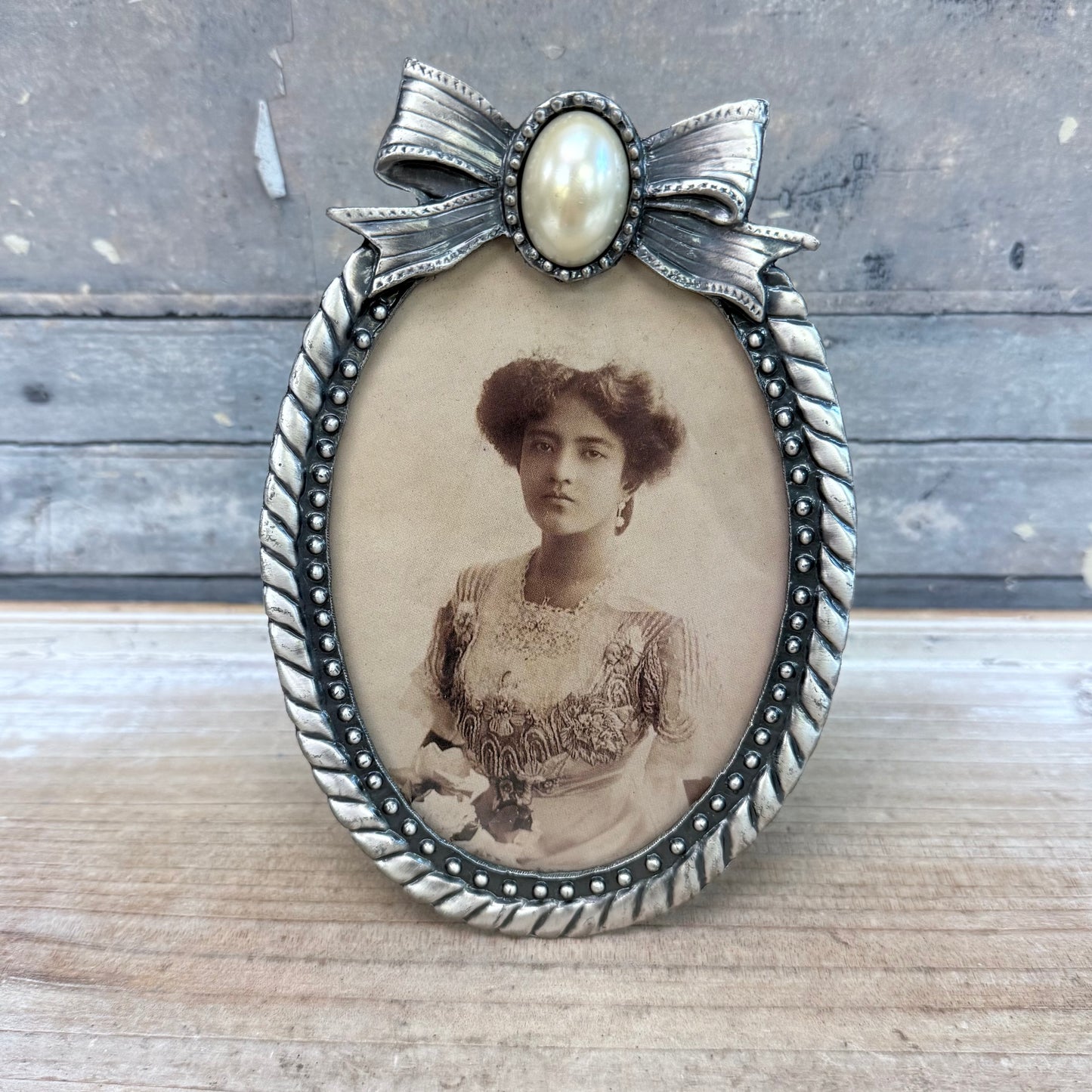 Russ Old Fashioned Romance Pewter Photo Frame