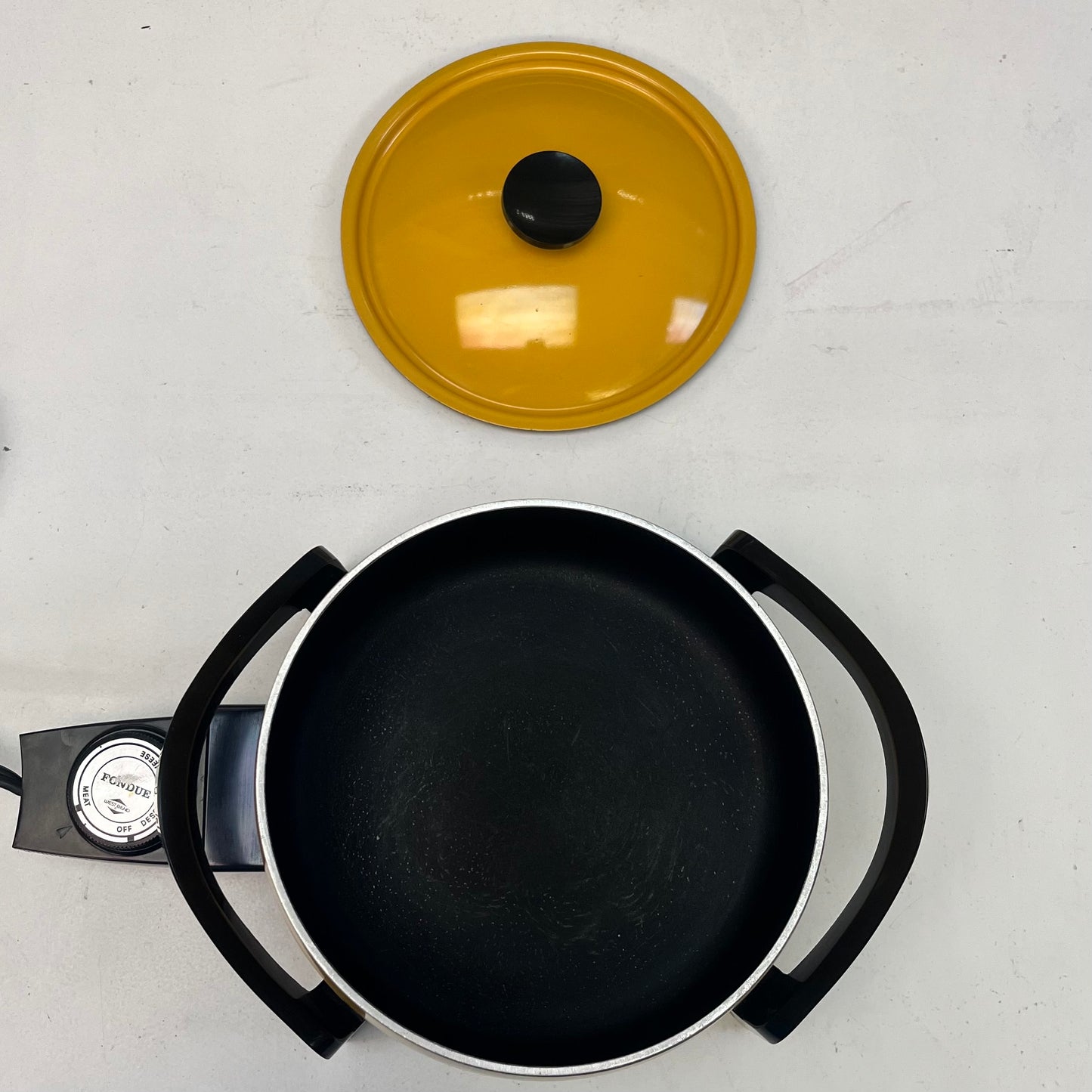 West Bend Electric Fondue Pot with Skewers, 1970s