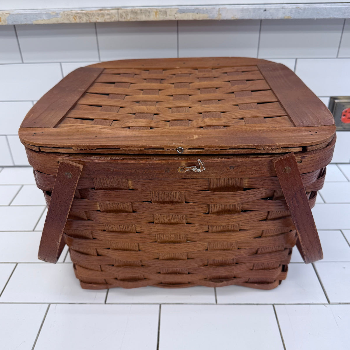 Estate Mystery Basket Vintage 20 lb