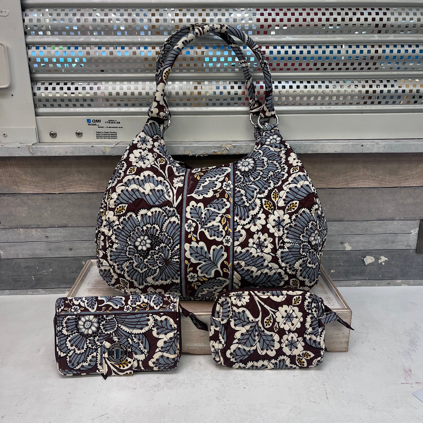 Vera Bradley Slate Blooms Hobo Shoulder Bag & Accessories