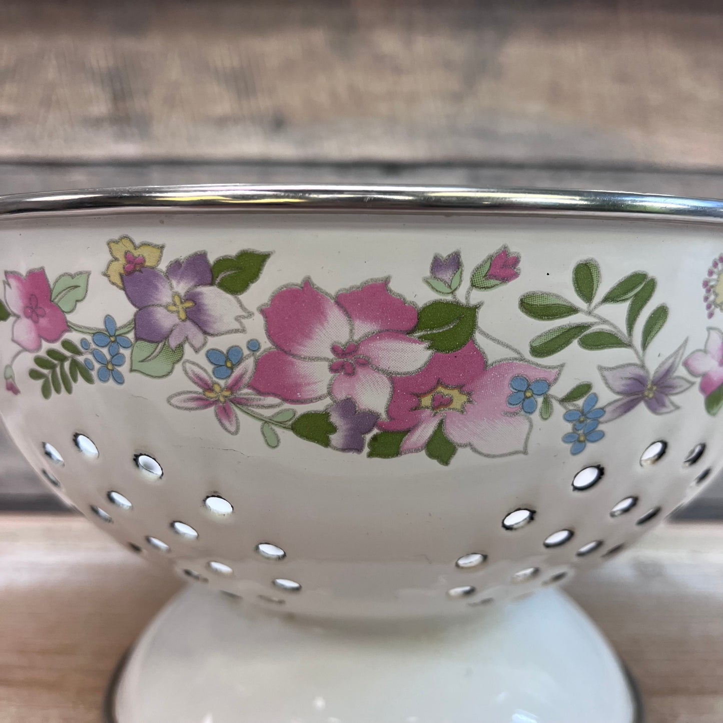 Kobë Floral Enameled Colander