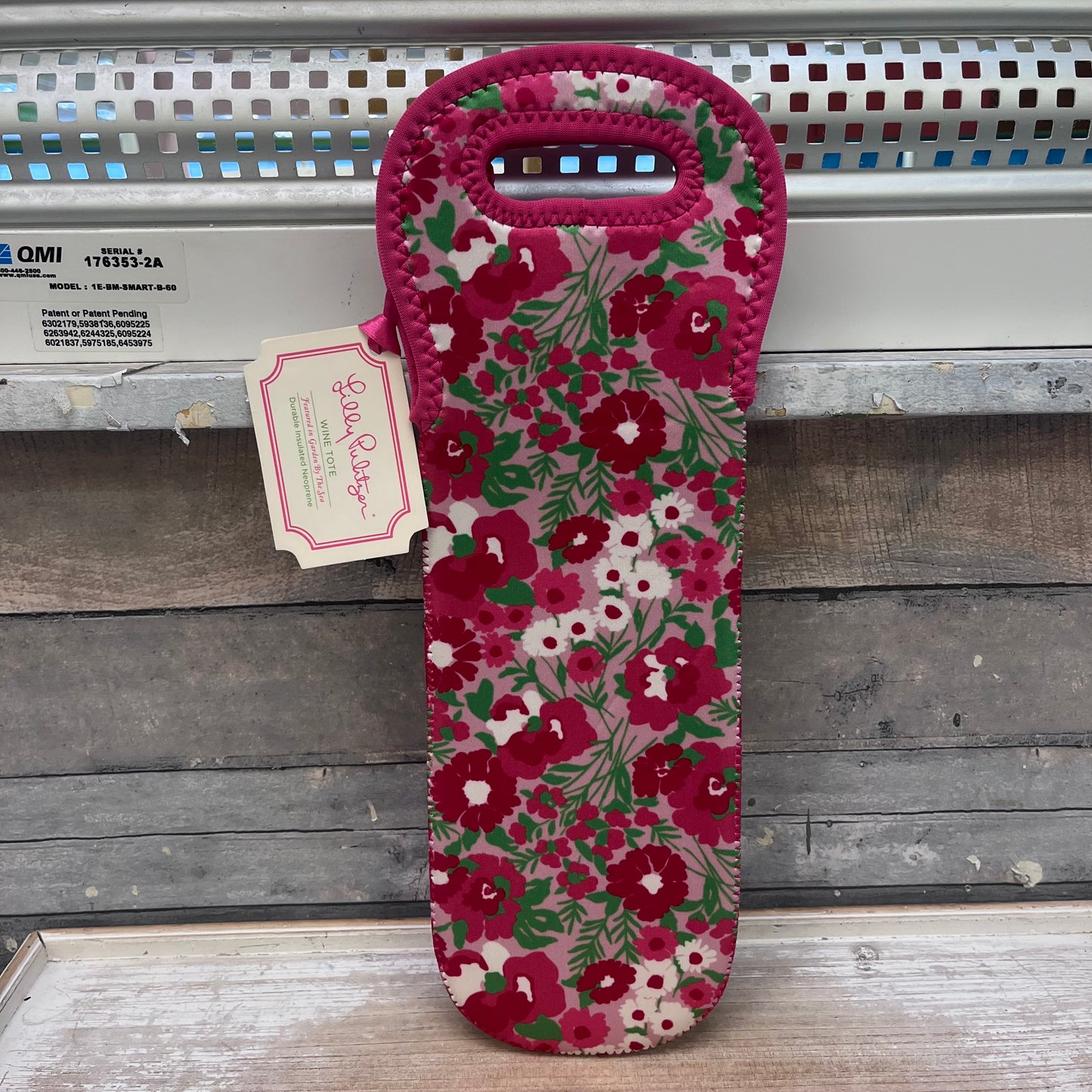 Lilly Pulitzer Insulated Wine Bottle Tote Selection