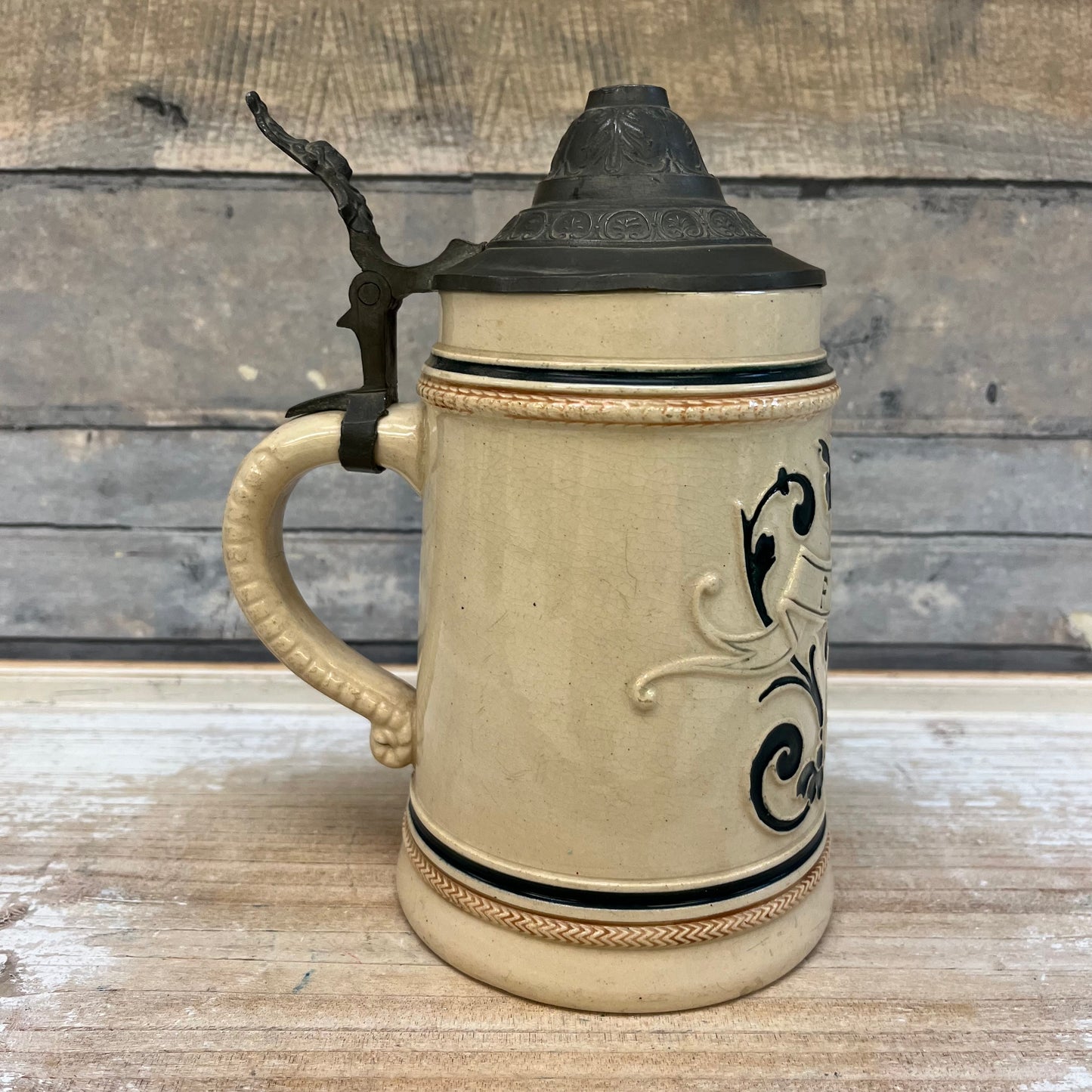 German Embossed Beer Stein, 0.5 Liter