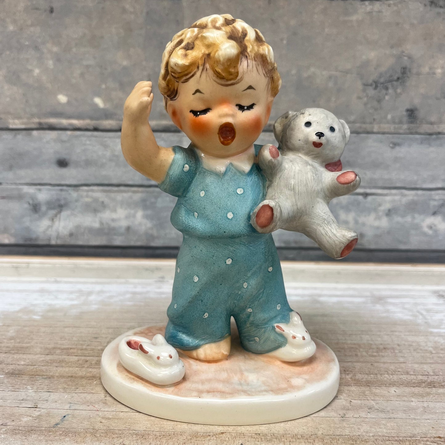 Goebel Sleepyhead TMK-4 Figurine