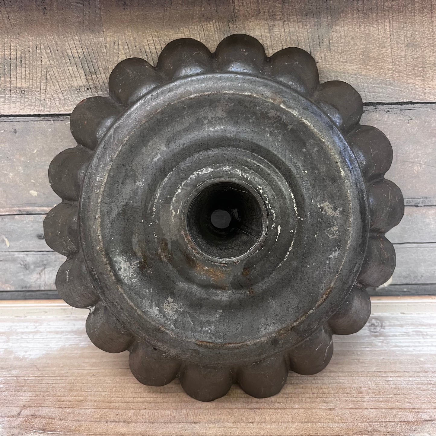 Tin Bundt Cake Pan Selection