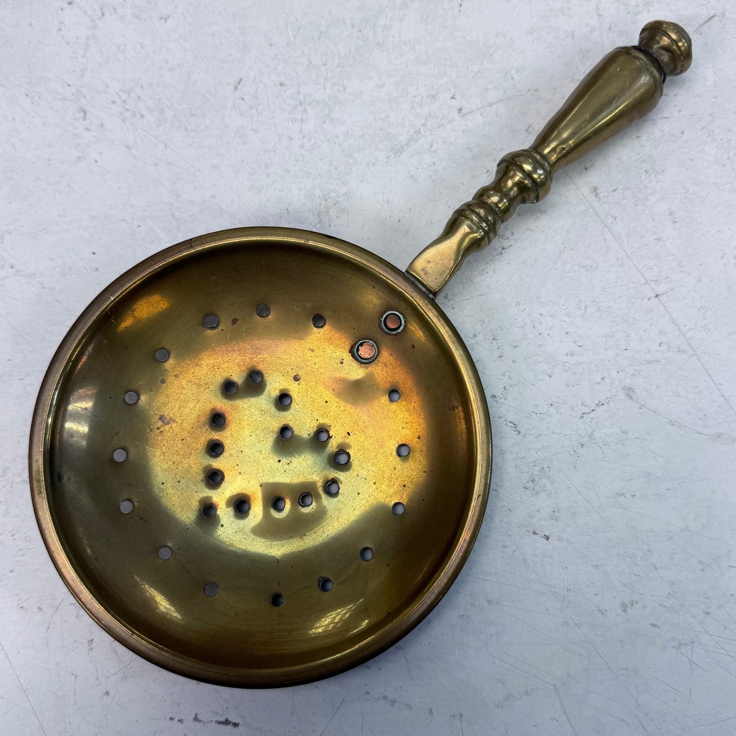 Brass Cream Skimmer
