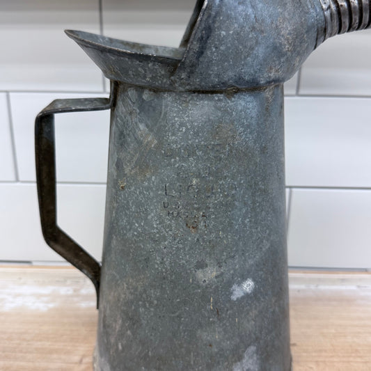 Dover Galvanized Oil Can with Flexible Spout, 2 Quarts