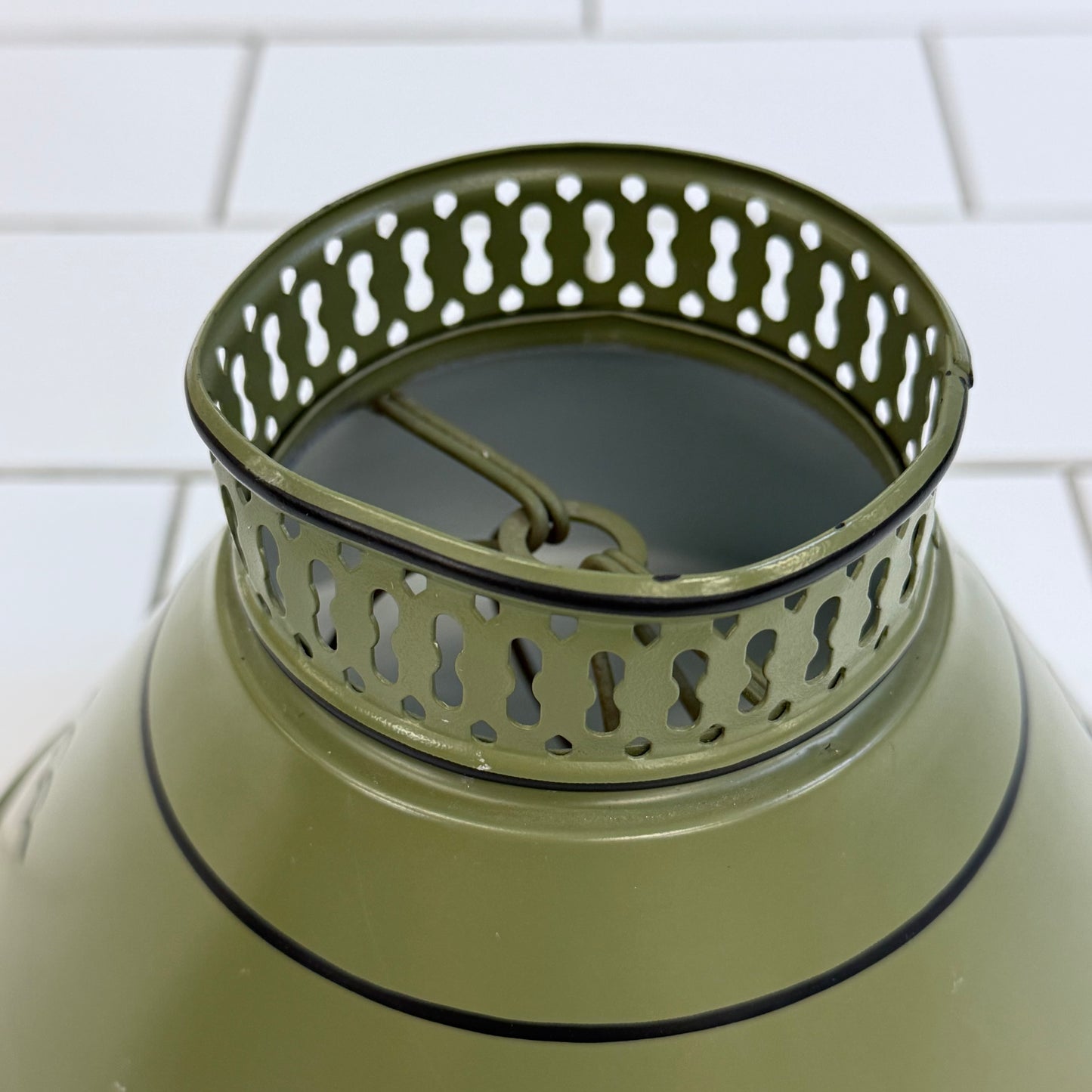 Colonial Revival Bouillotte Table Lamp Green Metal