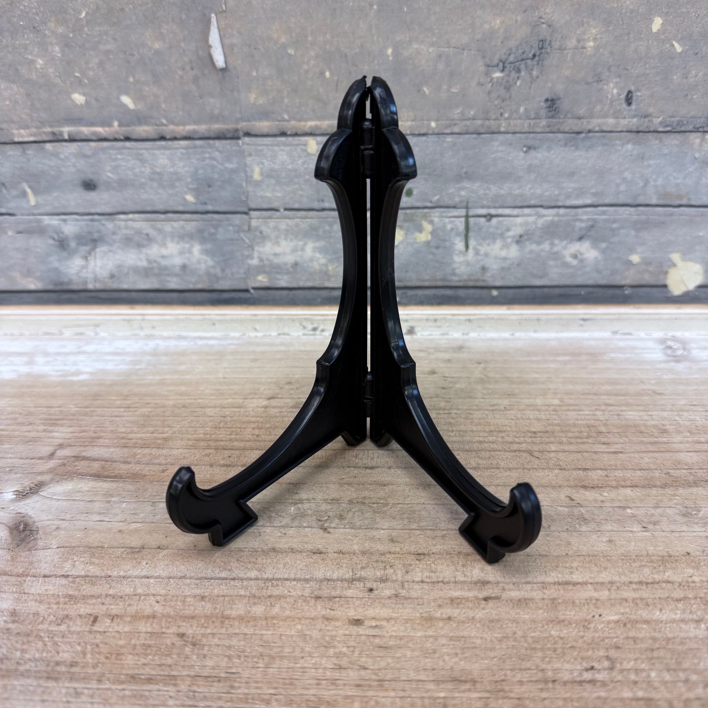 Westland Co. Chokin Crane Plate with Stand