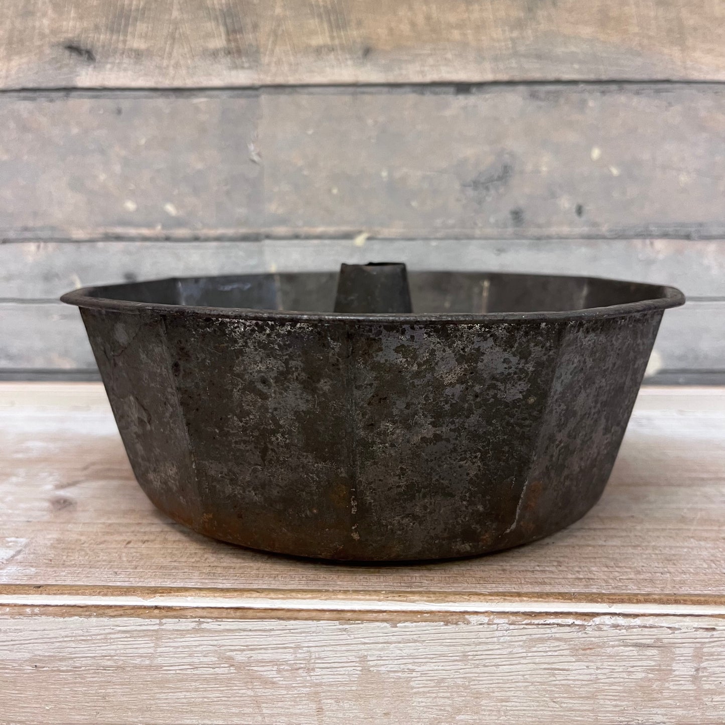 Tin Bundt Cake Pan Selection