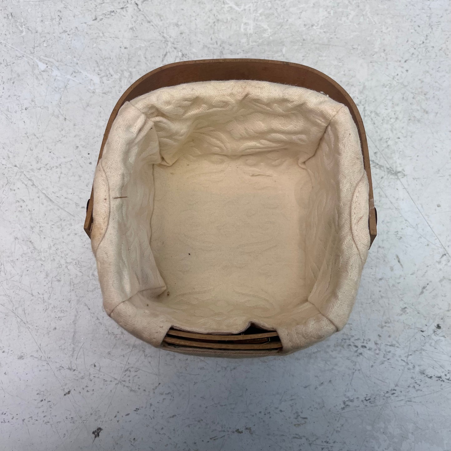 Longaberger Dresden Basket, Signed 2004