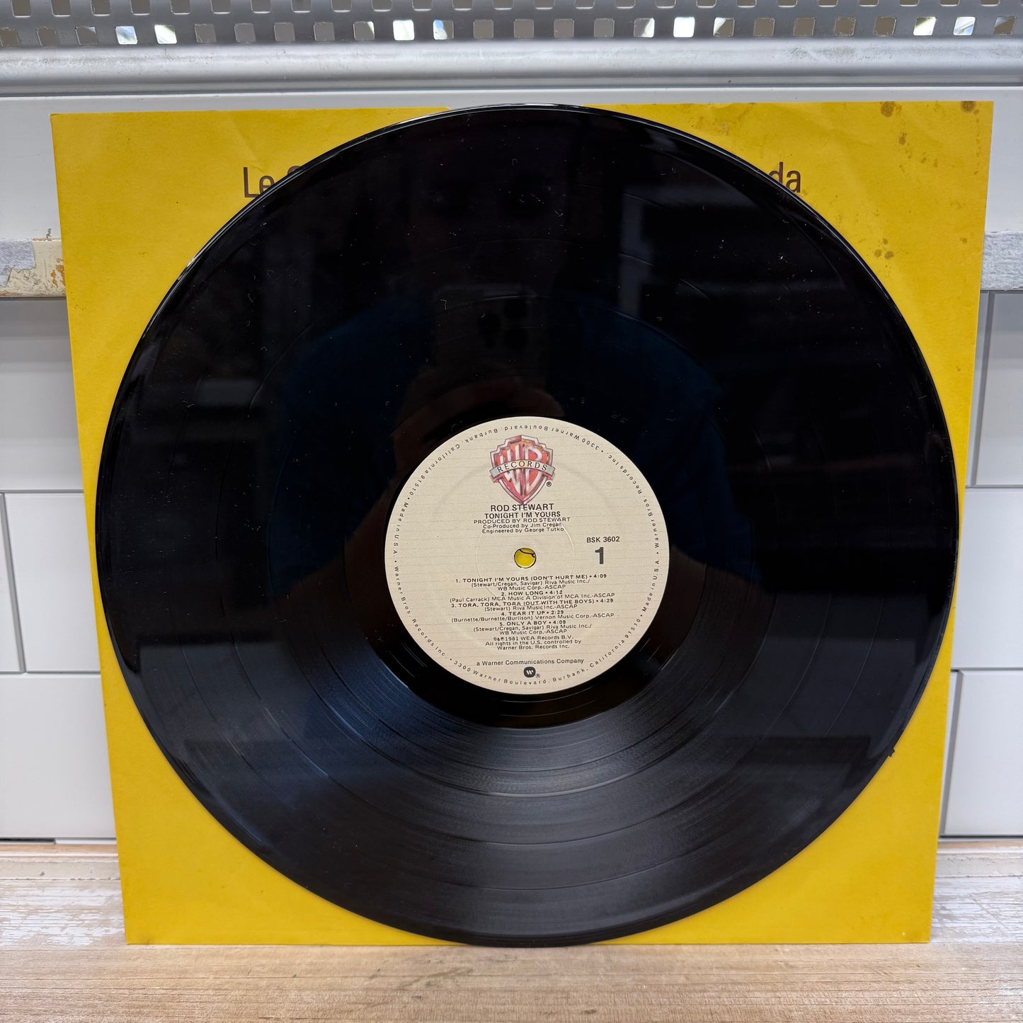 Rod Stewart Tonight I’m Yours Vinyl Record, 1981