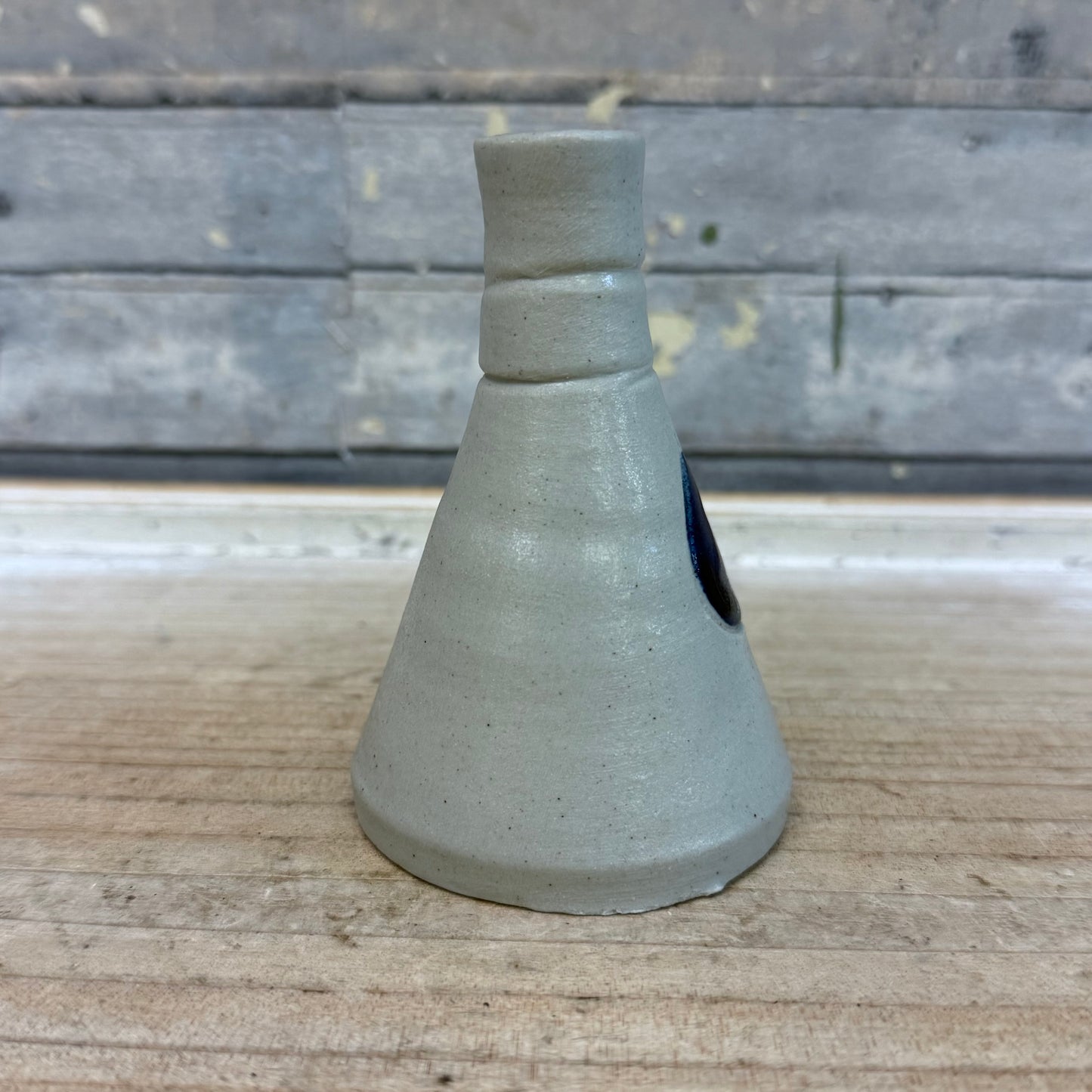 Williamsburg Pottery Salt Glazed Stoneware Bud Vase