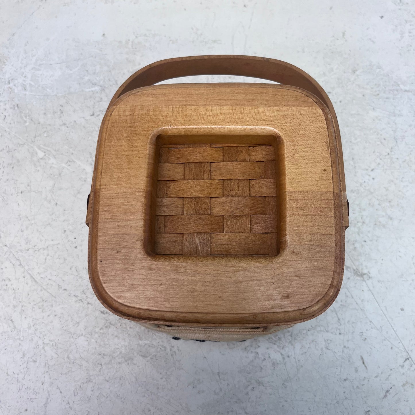 Longaberger Dresden Basket, Signed 2004
