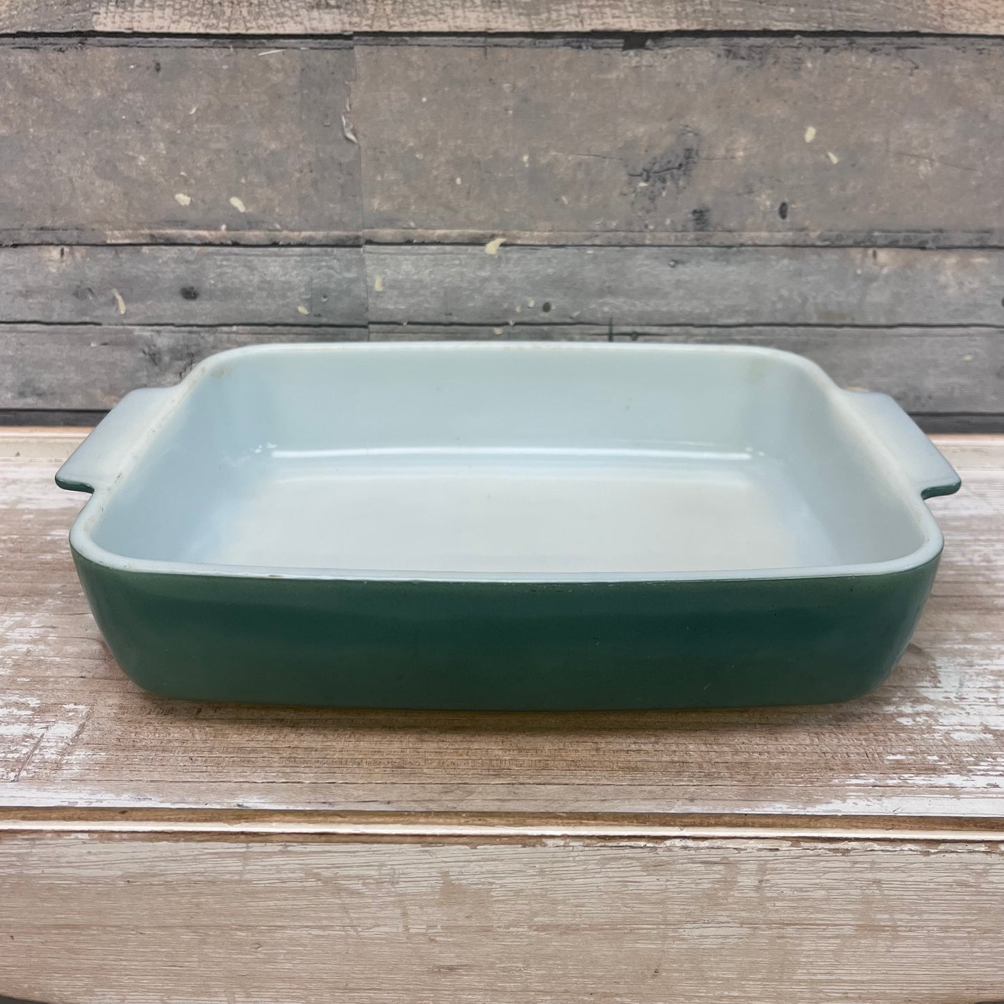 Pyrex Green Casserole Dish, #507-B