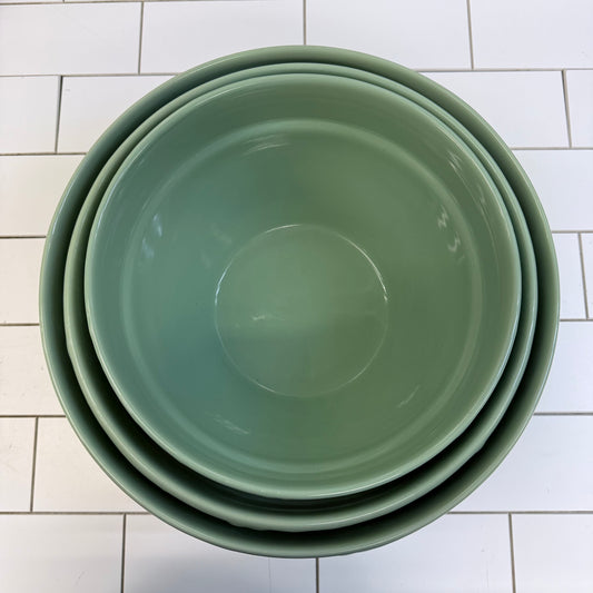 Ceramic Nesting Bowl Set of 3 Green Grapevine Motif