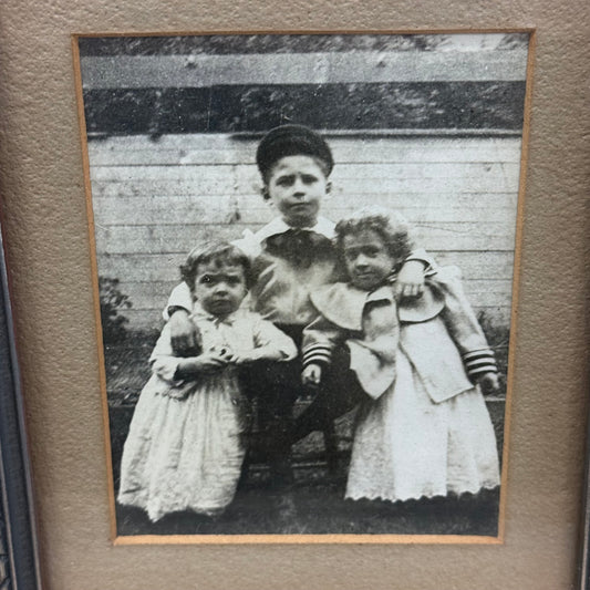 Antique Art Deco Picture Frame with Vintage Family Photo 1920s