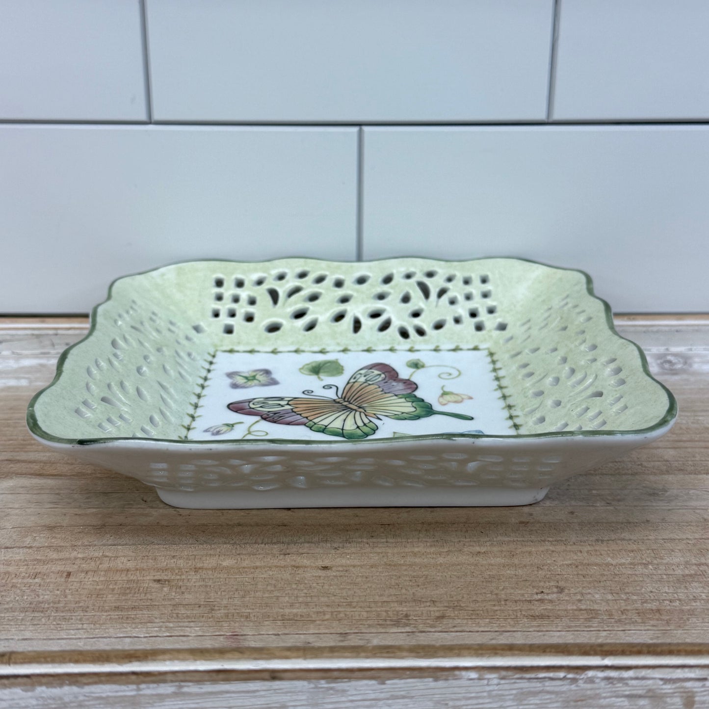 Andrea by Sadek Butterfly Reticulated Ceramic Dish