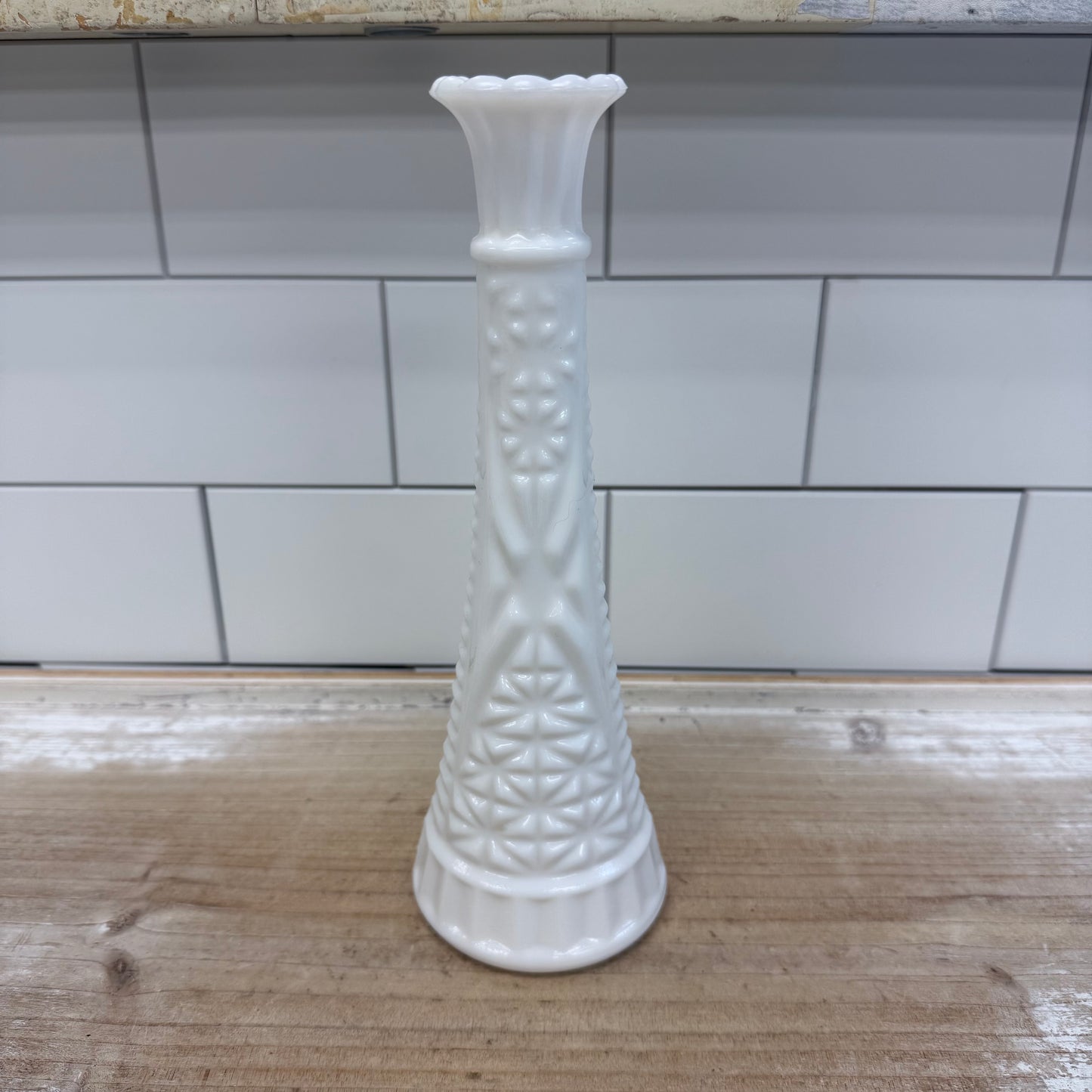 Anchor Hocking Stars and Bars Milk Glass Bud Vase