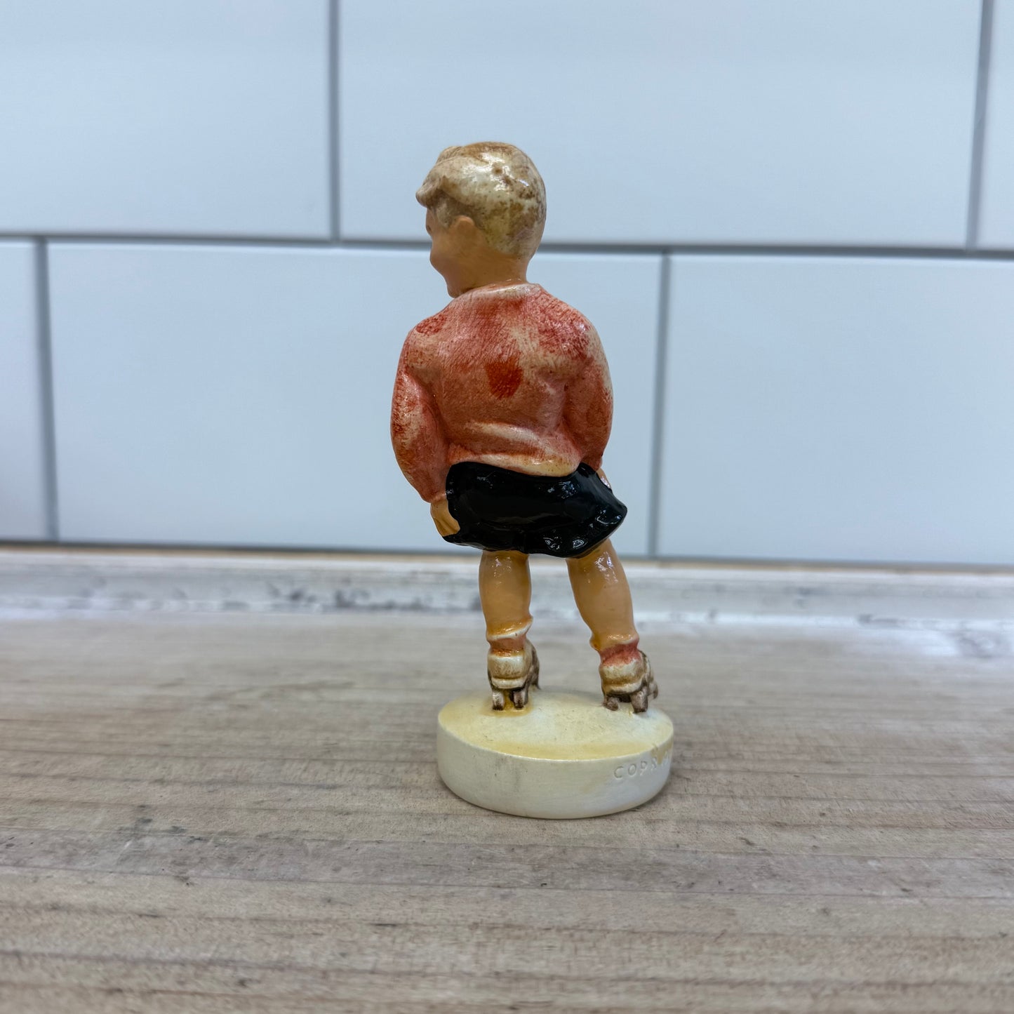Sebastian Miniatures Sidewalk Days Figurine