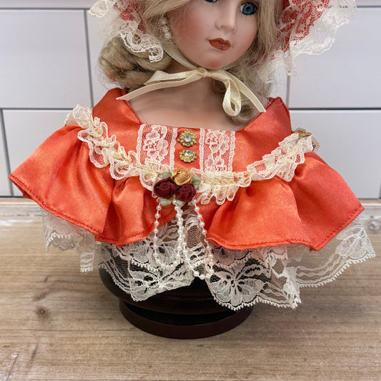 Seymour Mann Connoisseur Collection Musical Porcelain Doll Bust 1980s