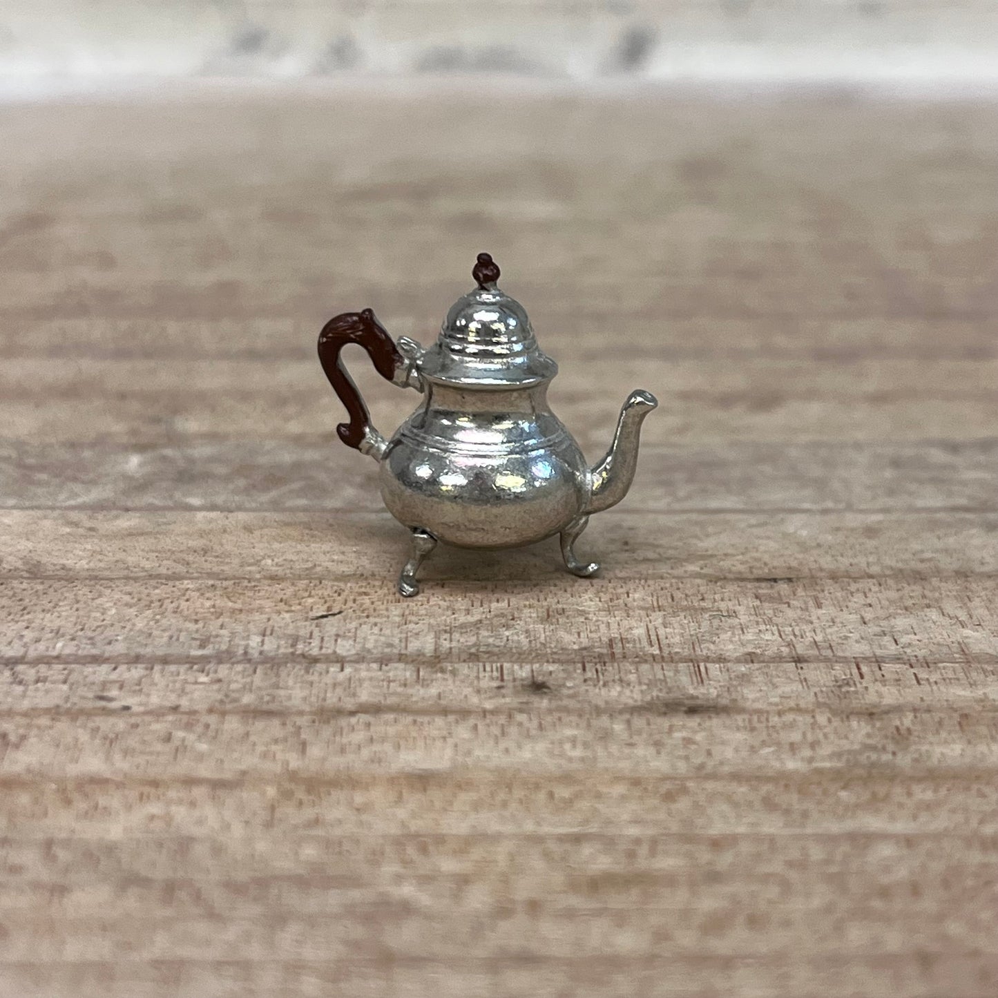 Colonial Williamsburg Pewter Miniatures in Box Set of 3, 1980s