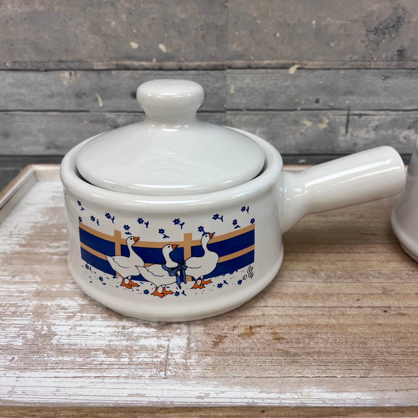 Country Goose Ceramic Lidded Soup Bowls, Set of 4
