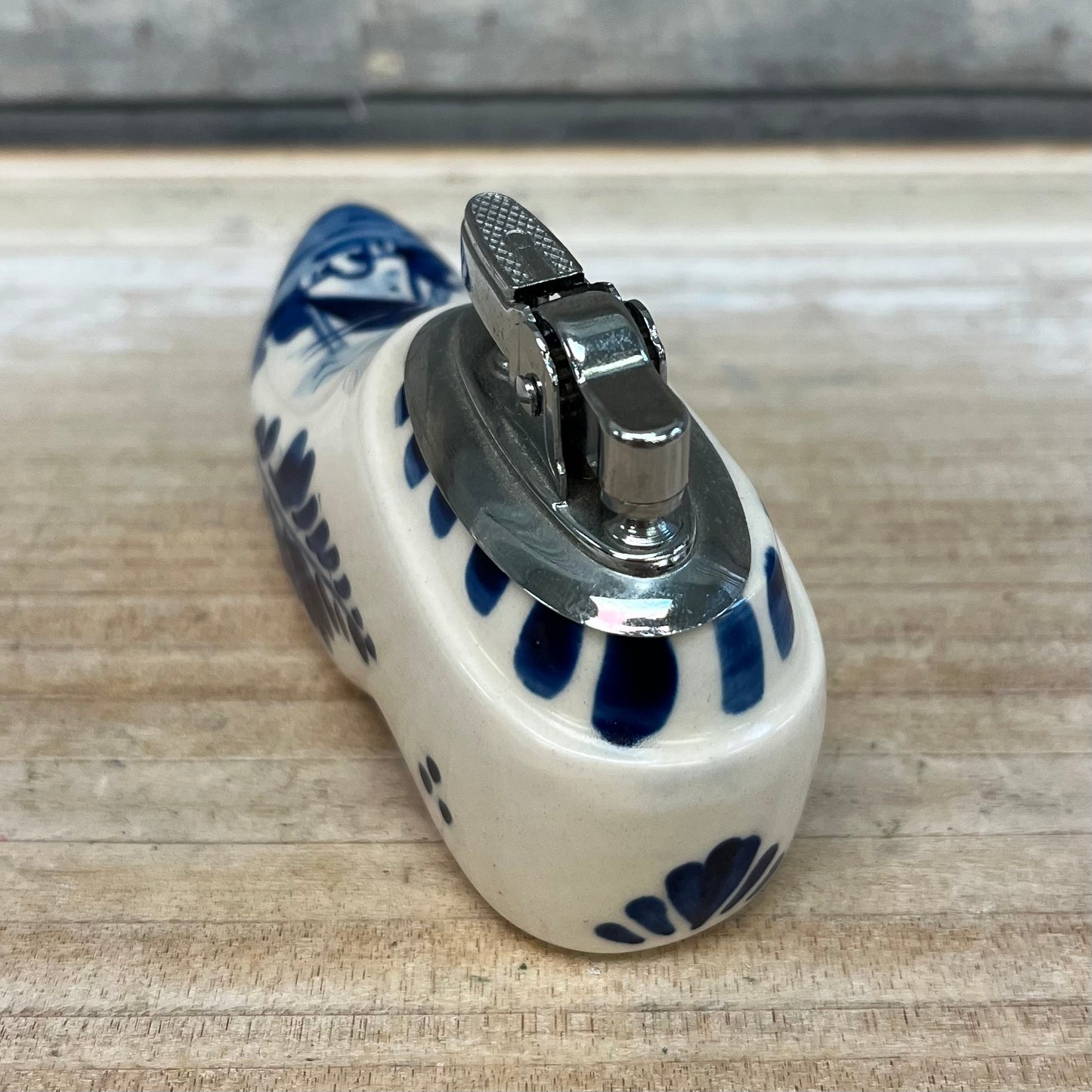 Delft Clog Table Lighter #128
