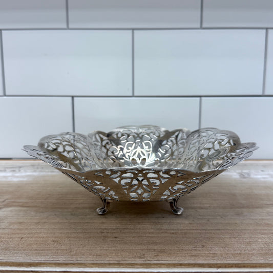 International Silver Dish, Reticulated Silver Plated