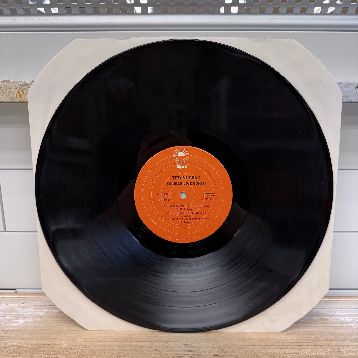 Ted Nugent Live Gonzo 1978 Double Vinyl Record