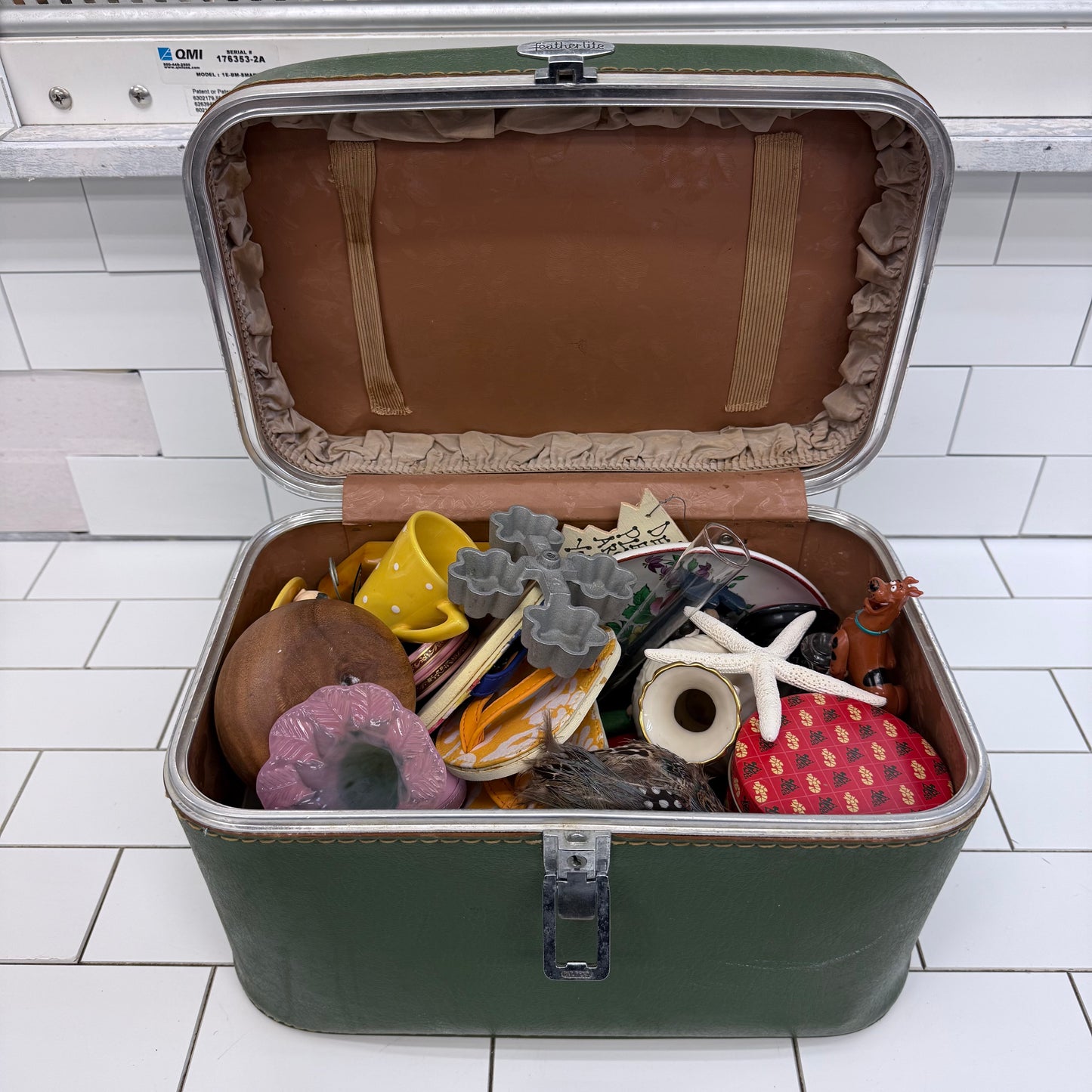 Estate Mystery Collectibles & Train Case 13.5 Lbs