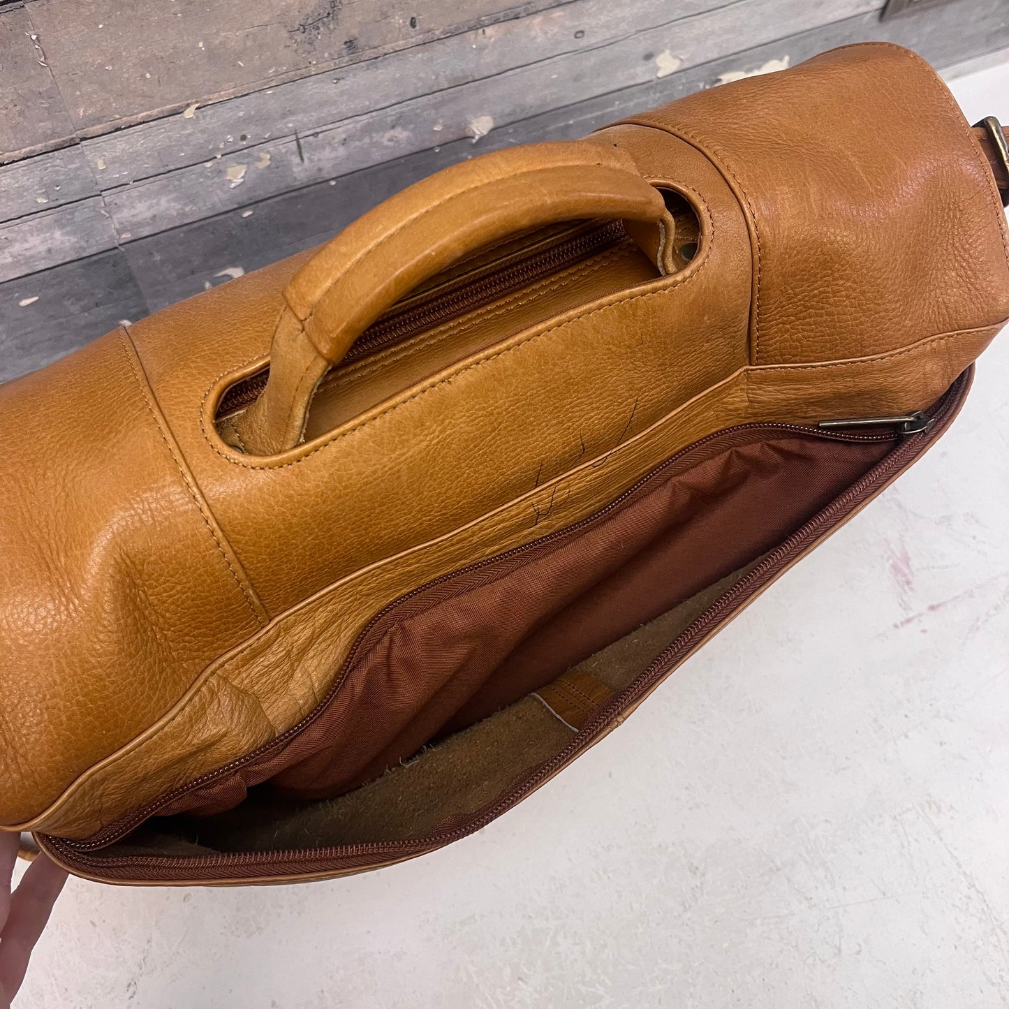 Columbian Leather Shoulder Briefcase Bag