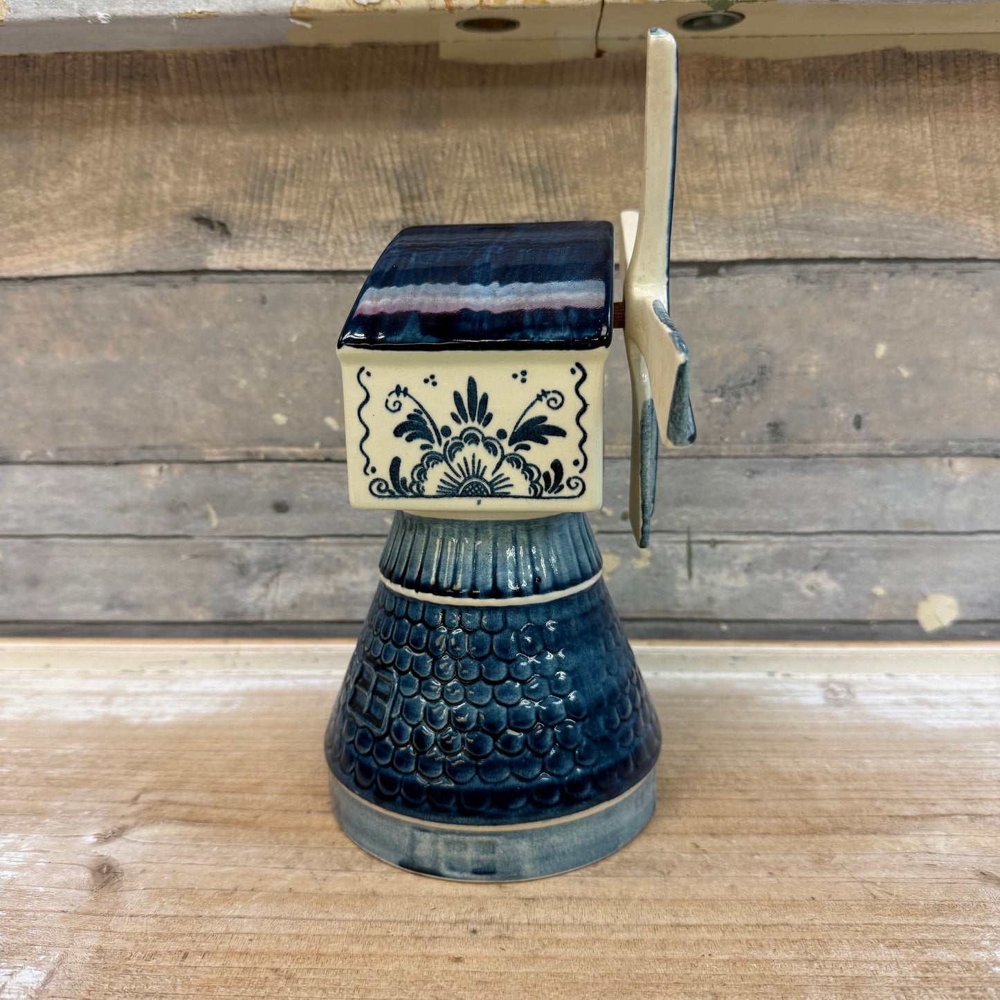 Blauw Delfts Hand Painted Ceramic Windmill Music Box, 1980s
