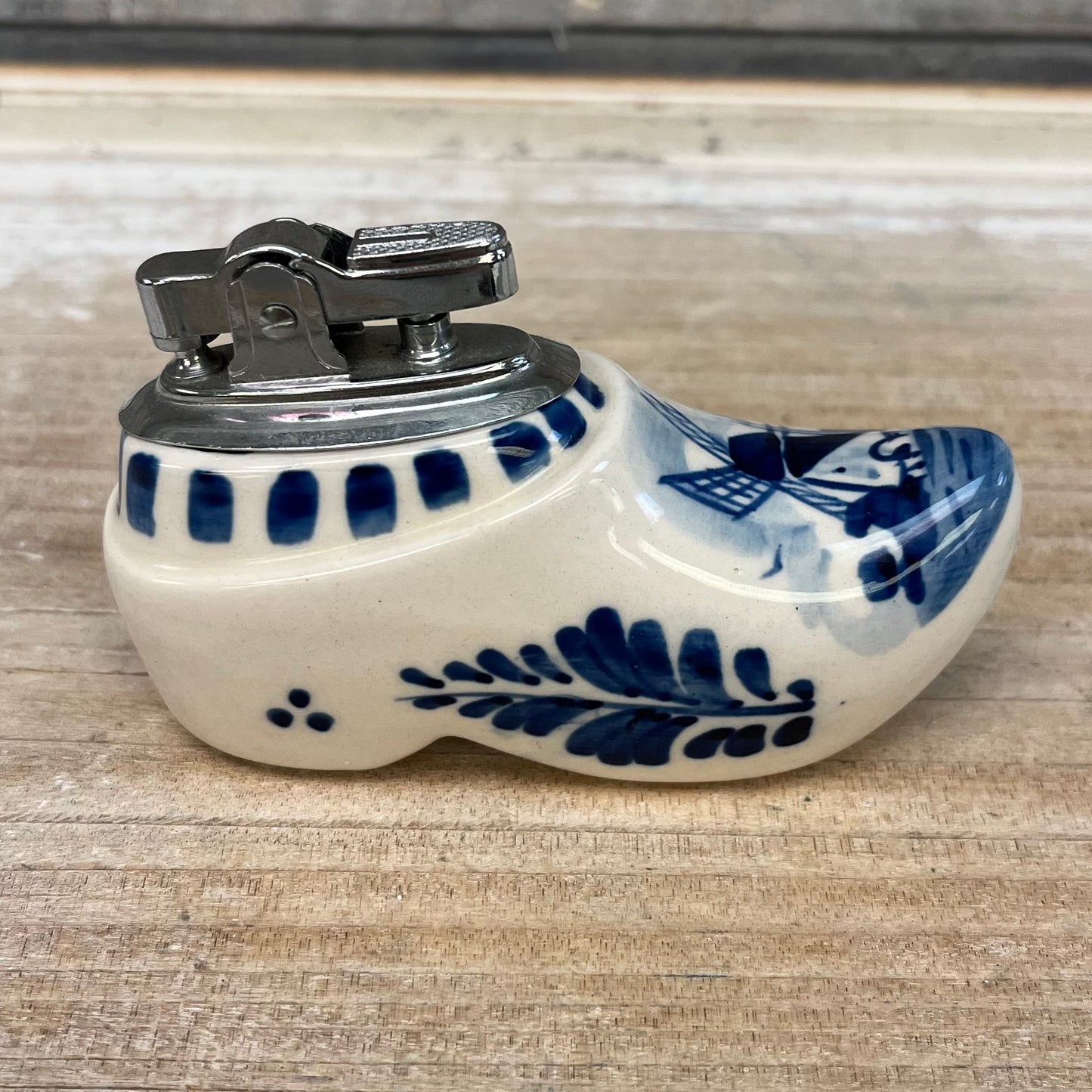 Delft Clog Table Lighter #128