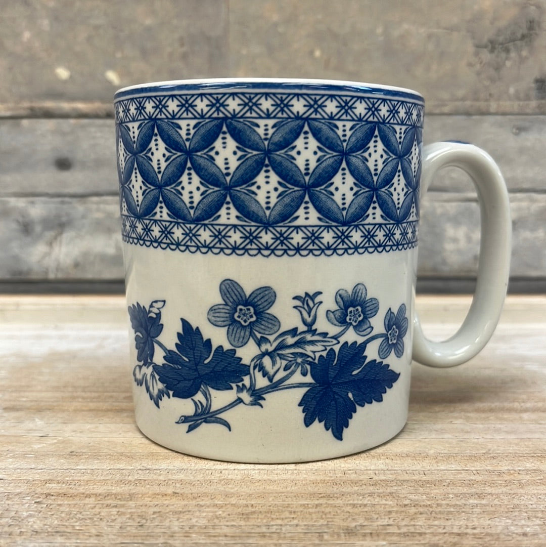 Spode Blue Room Mug, Geranium