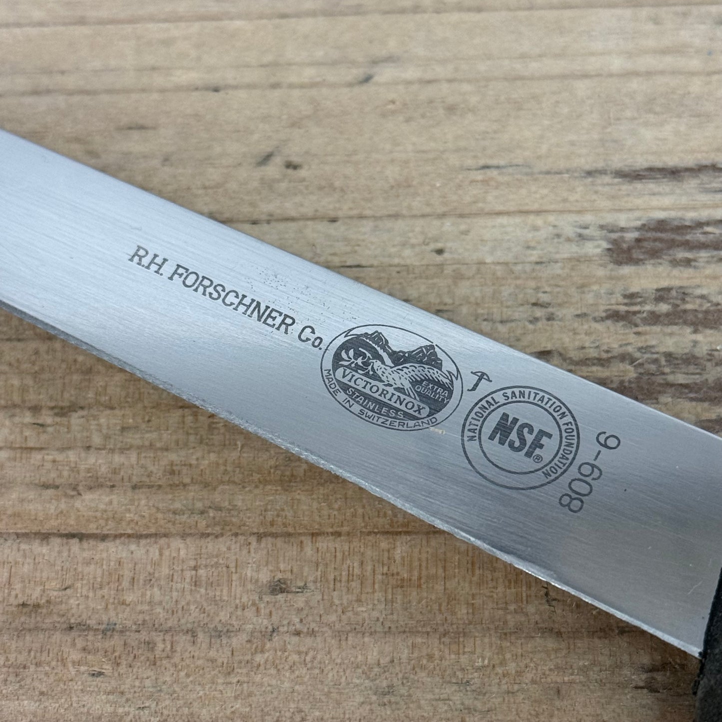 Victorinox Fibrox #809-6 Utility Knife Swiss Stainless Steel