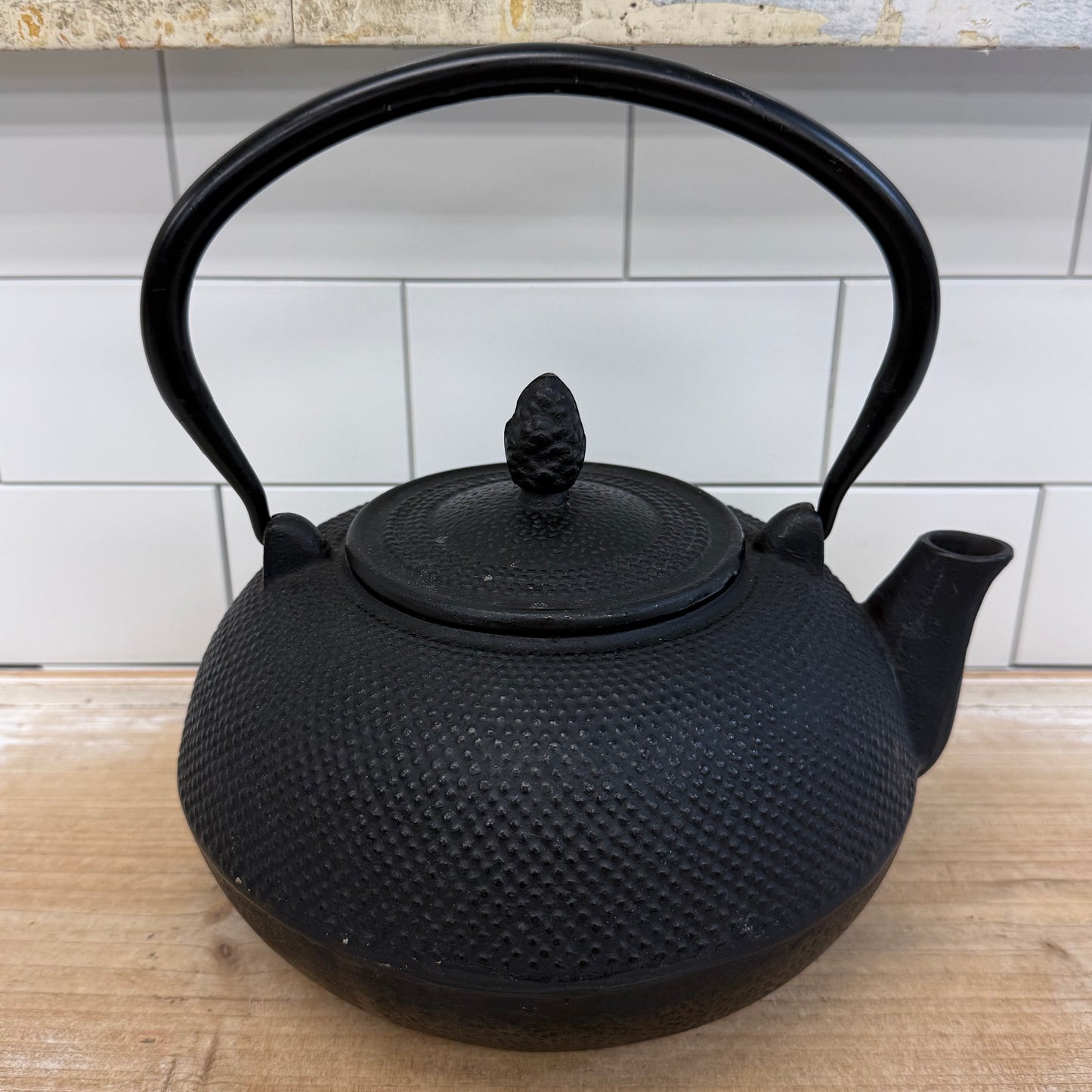 Cast Iron Tetsubin Style Hobnail Teapot Kettle