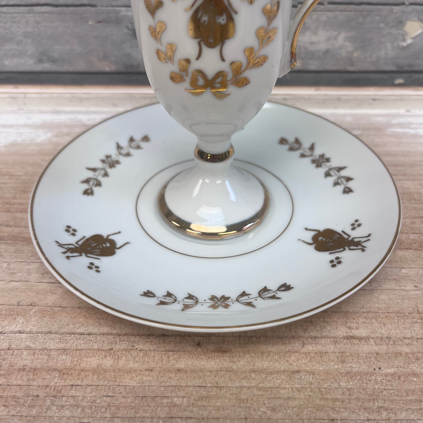 ISCO Honeybee Gilded Porcelain Cup & Saucer, Set of 4